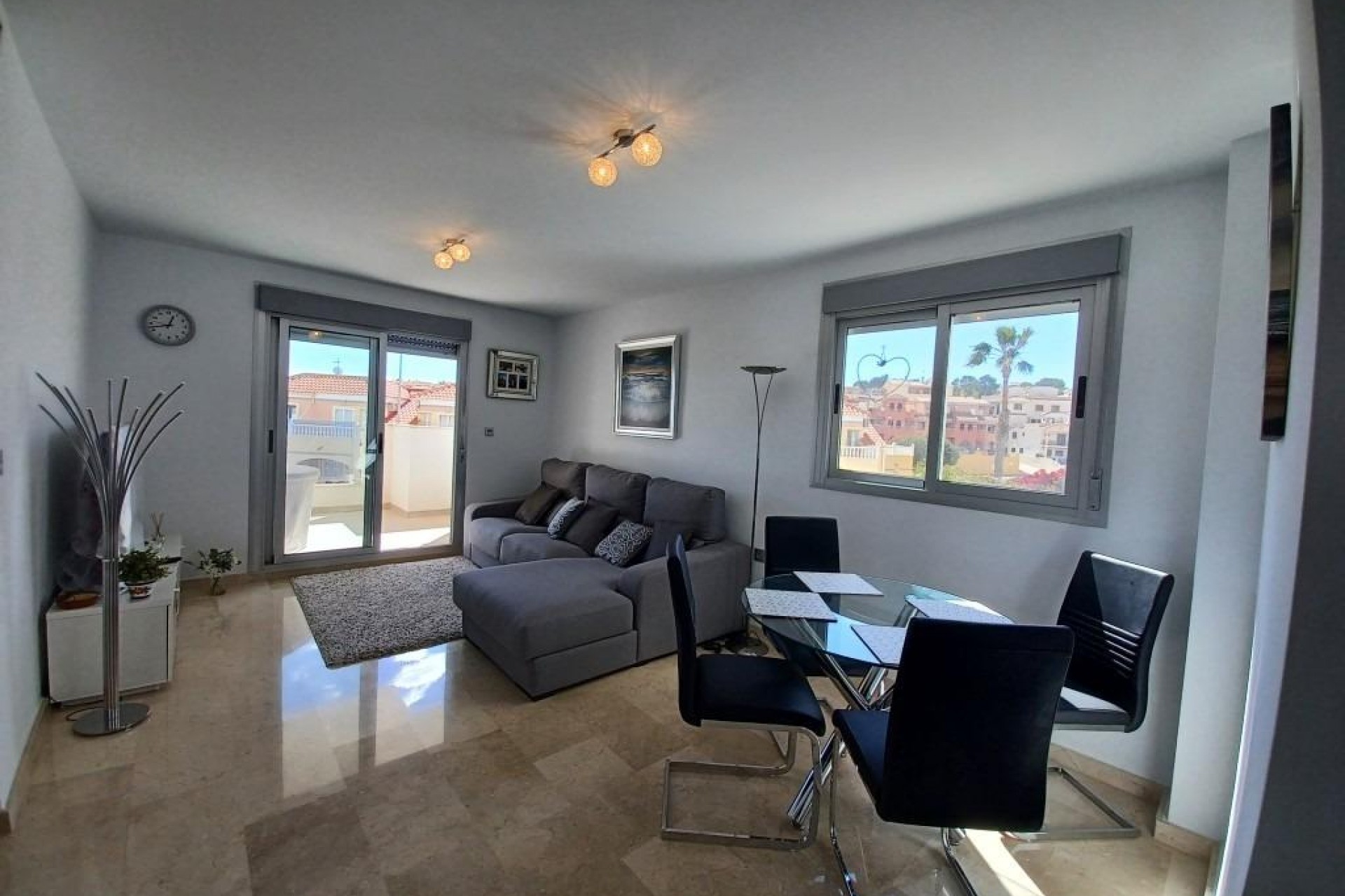 Återförsäljning - Apartment -
Orihuela Costa - Las Filipinas