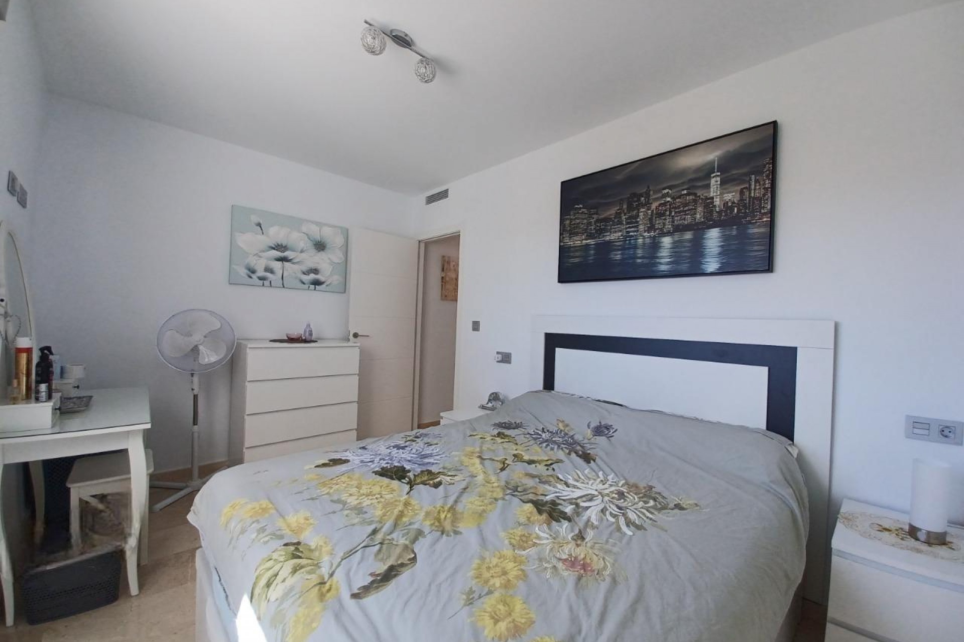 Återförsäljning - Apartment -
Orihuela Costa - Las Filipinas