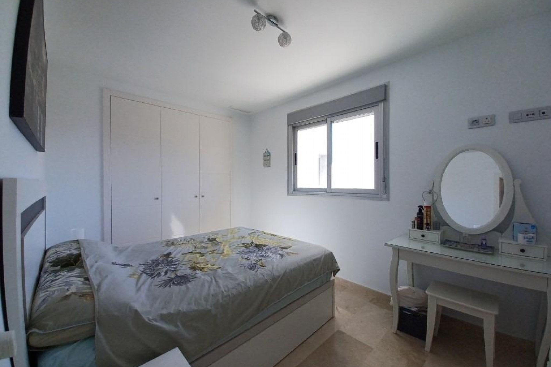 Återförsäljning - Apartment -
Orihuela Costa - Las Filipinas