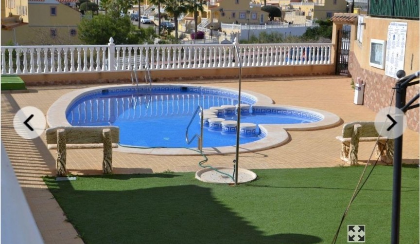 Återförsäljning - Apartment -
Orihuela Costa - Las Filipinas