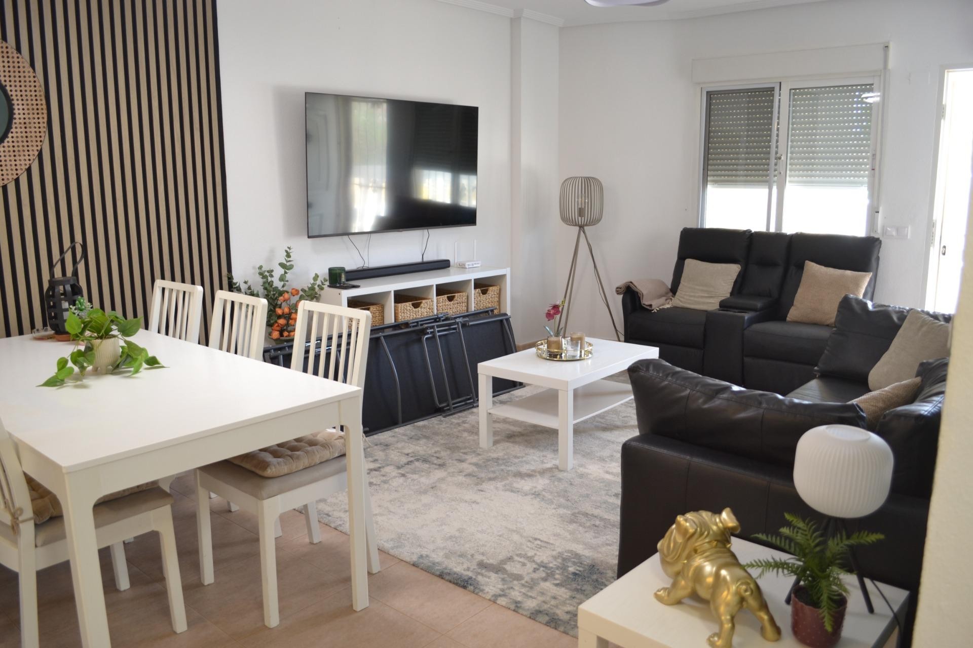 Återförsäljning - Apartment -
Orihuela Costa - Las Filipinas