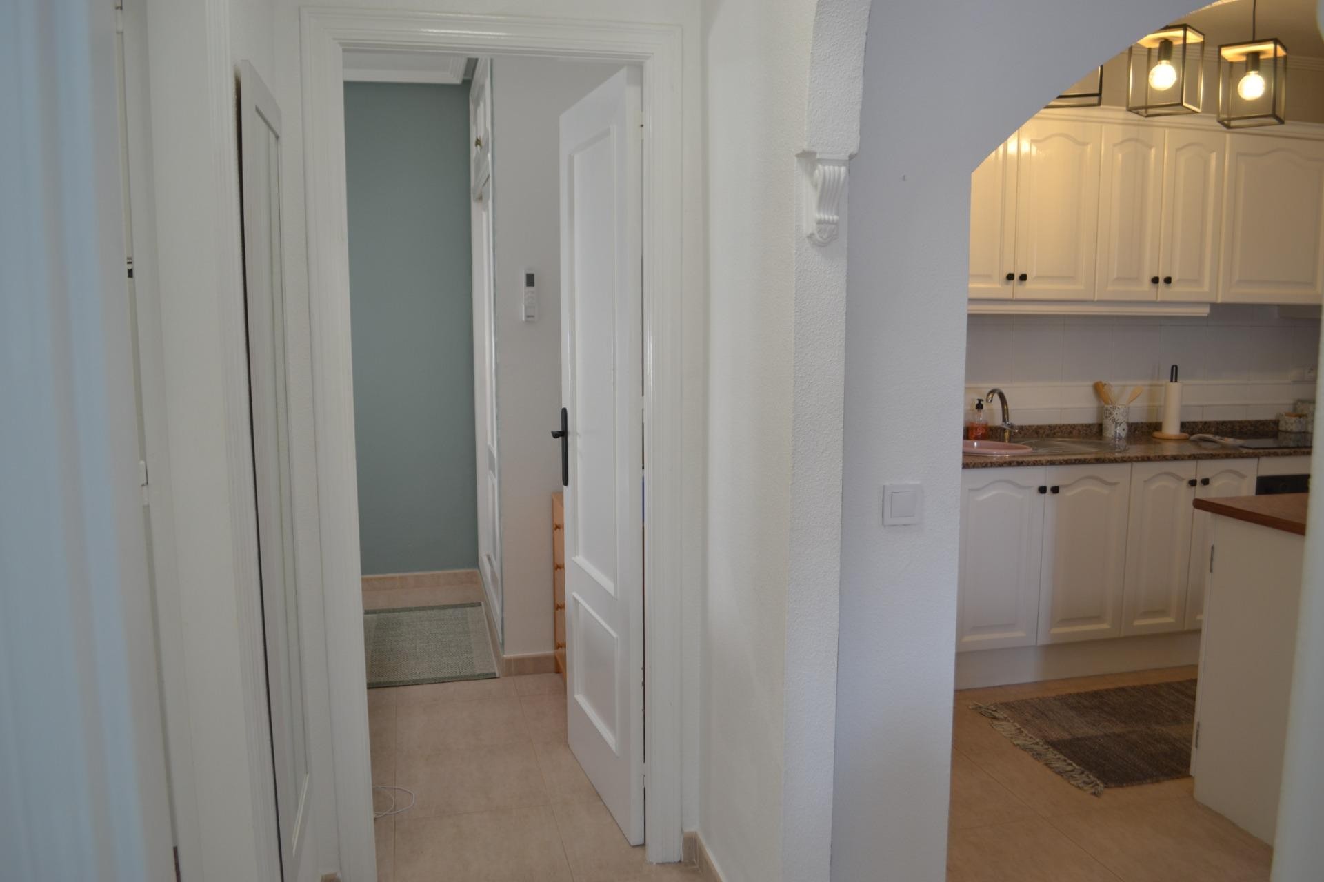 Återförsäljning - Apartment -
Orihuela Costa - Las Filipinas