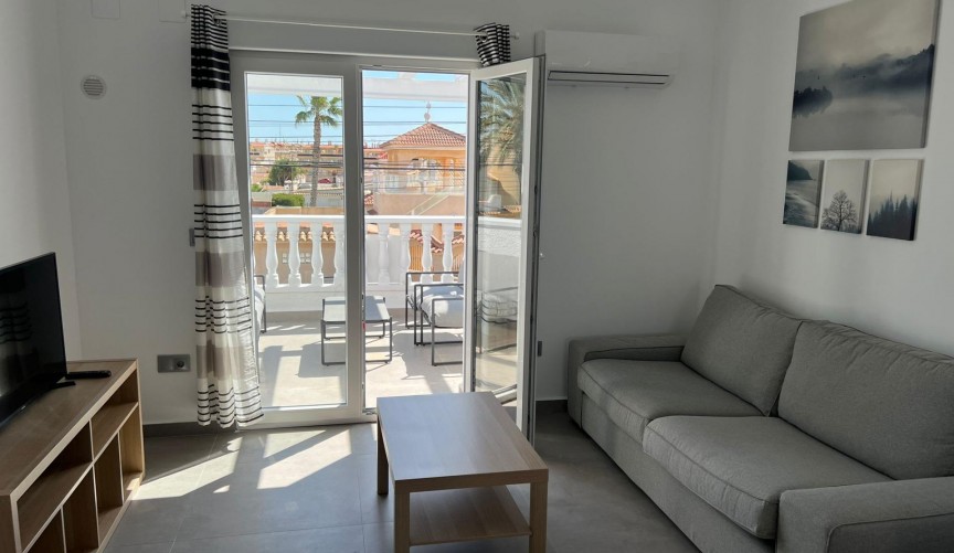 Återförsäljning - Apartment -
Orihuela Costa - Las Mimosas