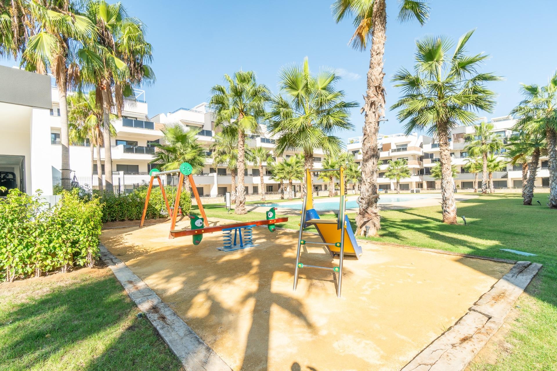 Återförsäljning - Apartment -
Orihuela Costa - Las Mimosas