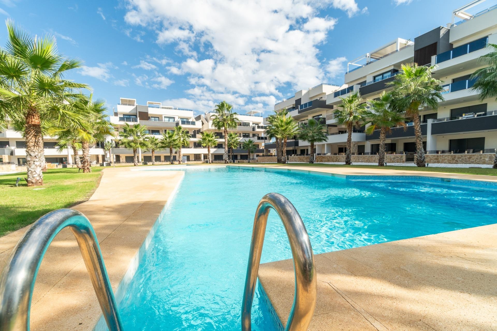 Återförsäljning - Apartment -
Orihuela Costa - Las Mimosas