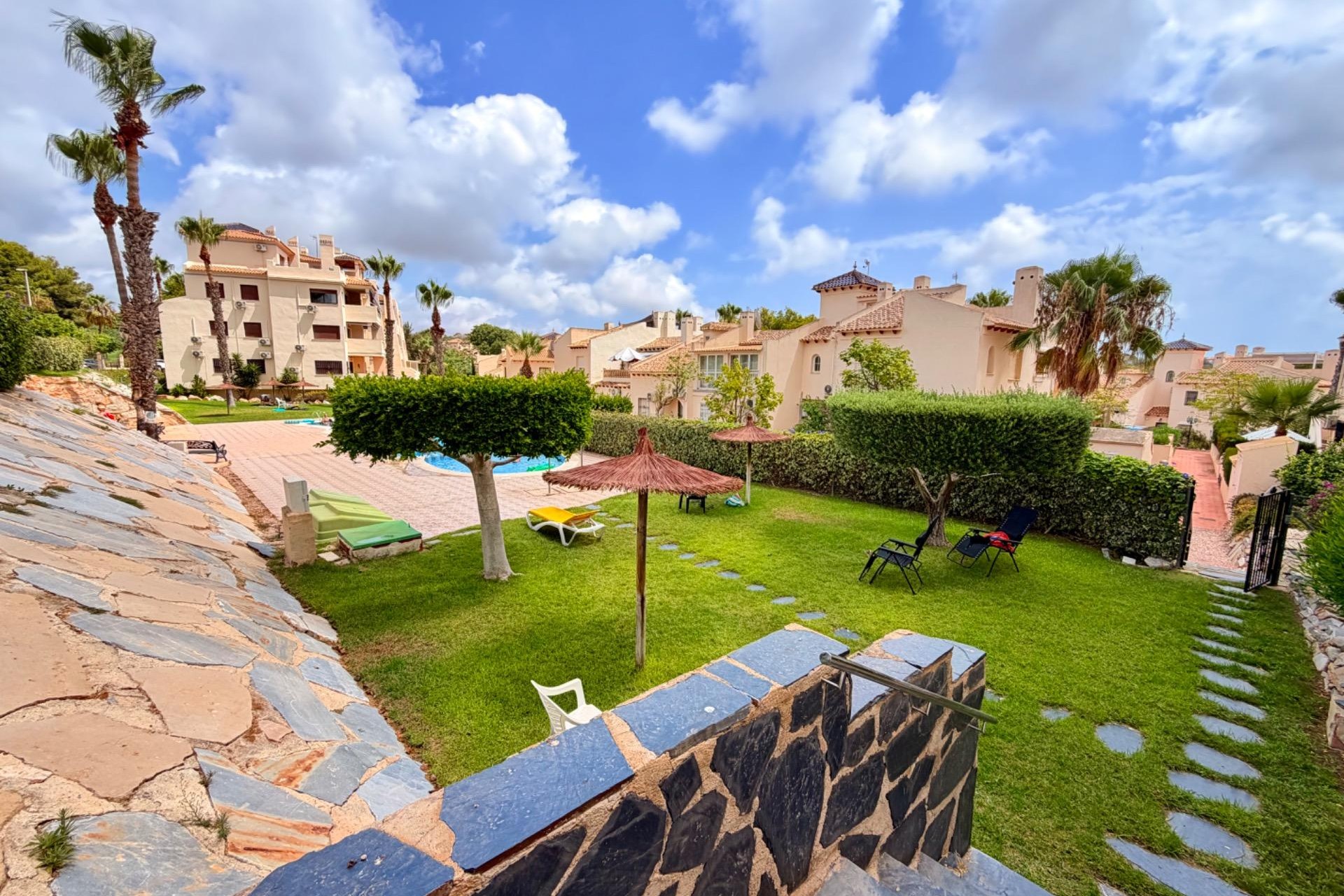 Återförsäljning - Apartment -
Orihuela Costa - Las Ramblas