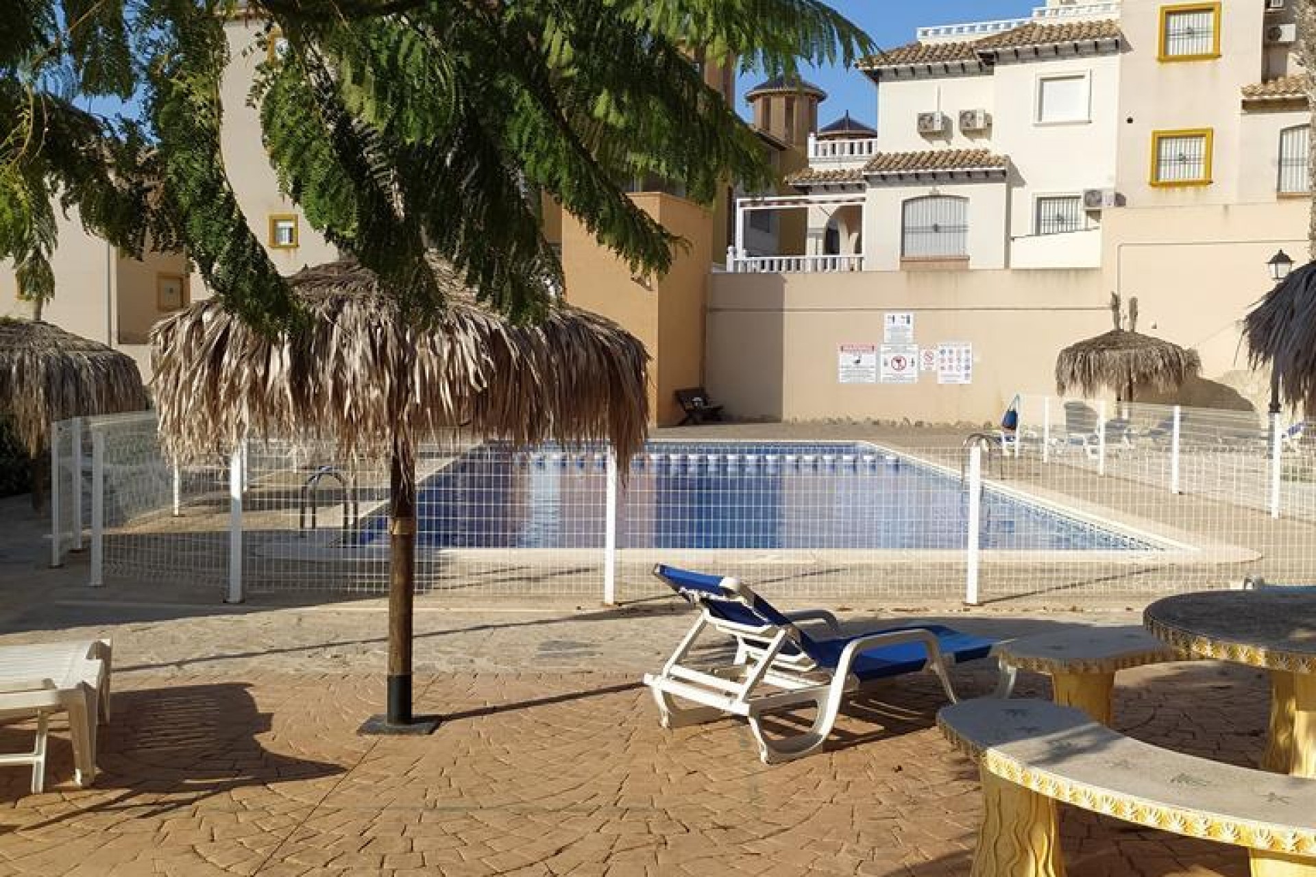 Återförsäljning - Apartment -
Orihuela Costa - LOMAS CABO ROIG