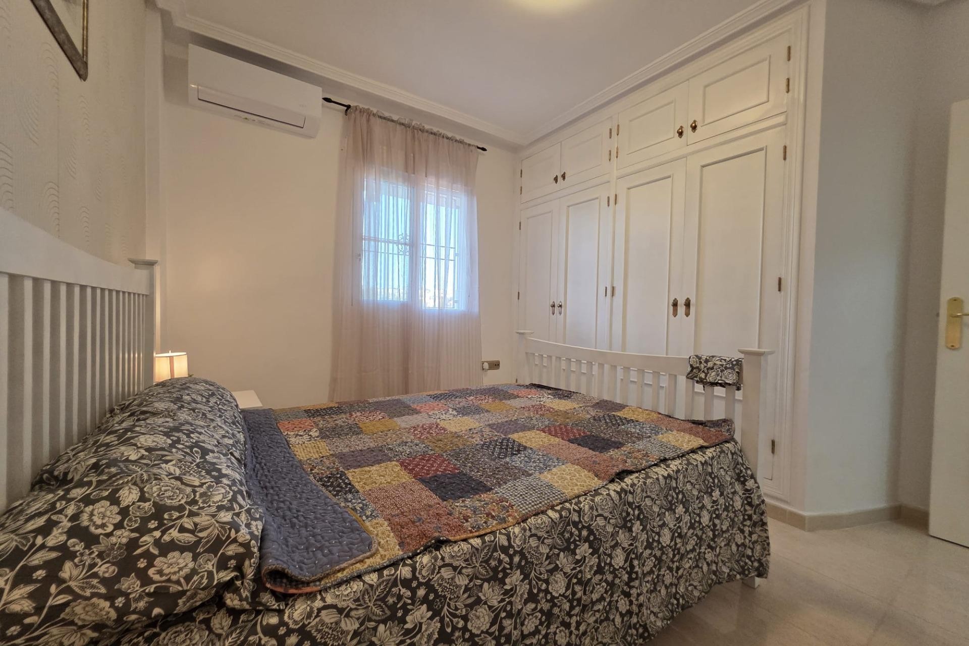 Återförsäljning - Apartment -
Orihuela Costa - Lomas De Cabo Roig-los Dolses