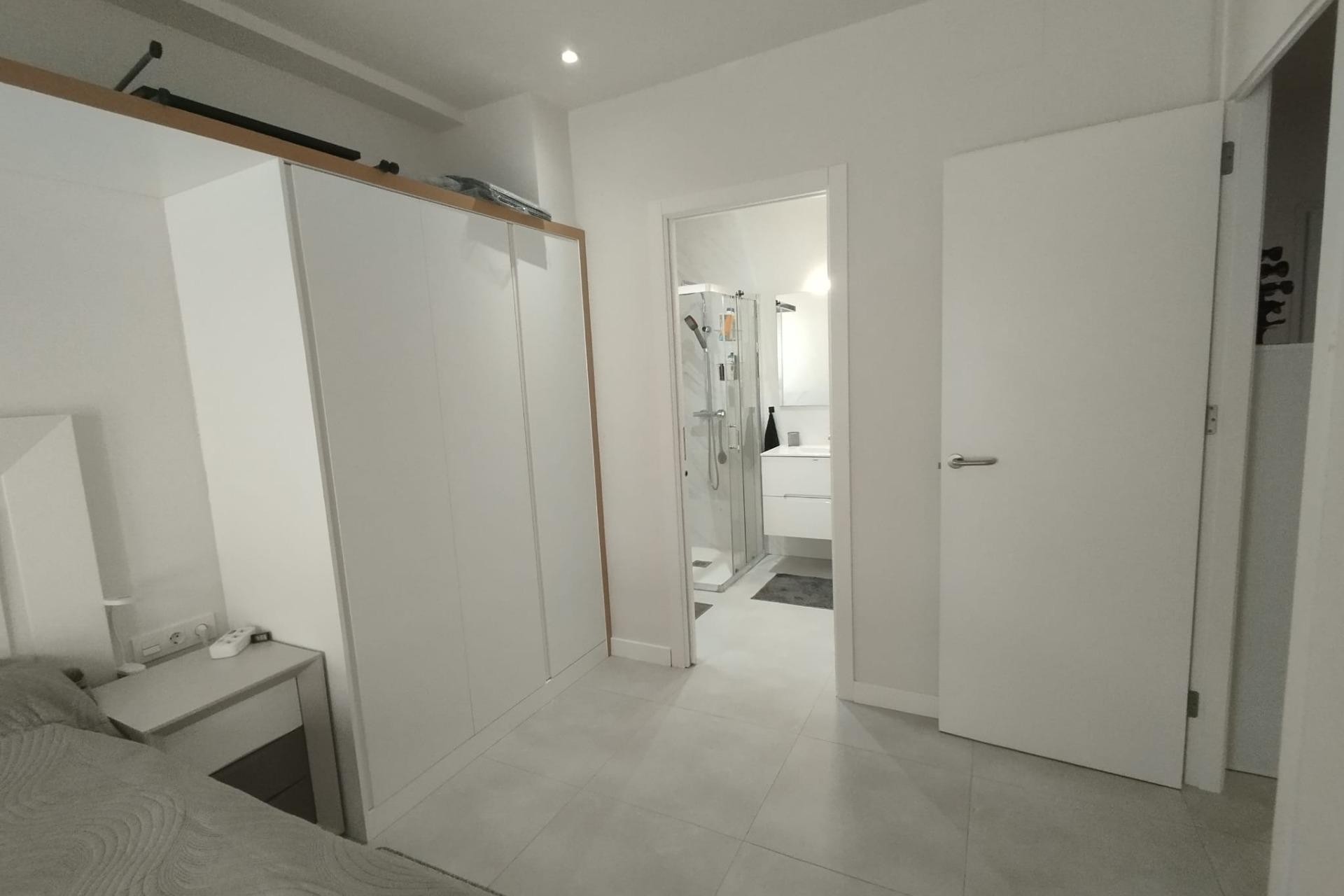 Återförsäljning - Apartment -
Orihuela Costa - Los Dolses