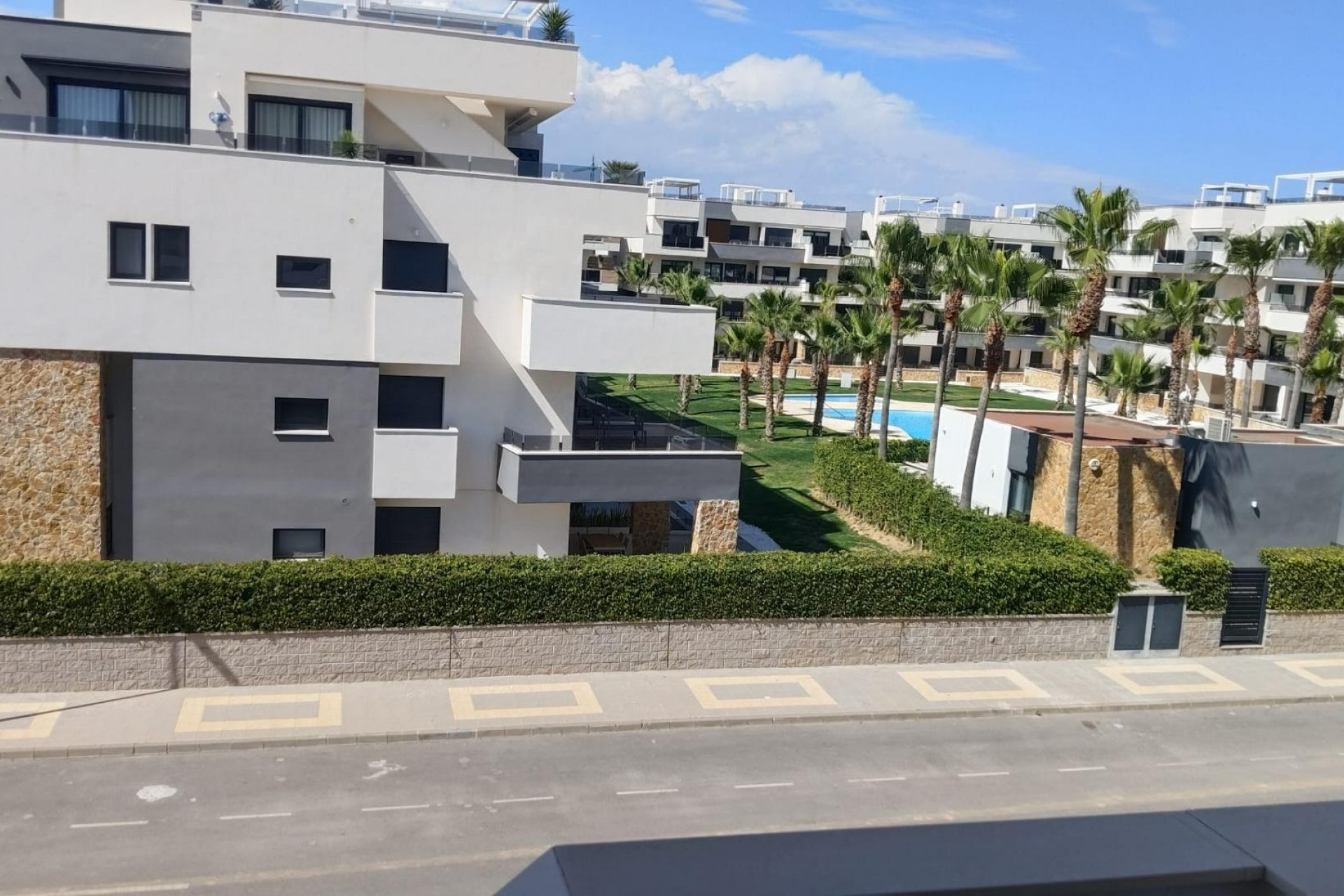 Återförsäljning - Apartment -
Orihuela Costa - PAU 8