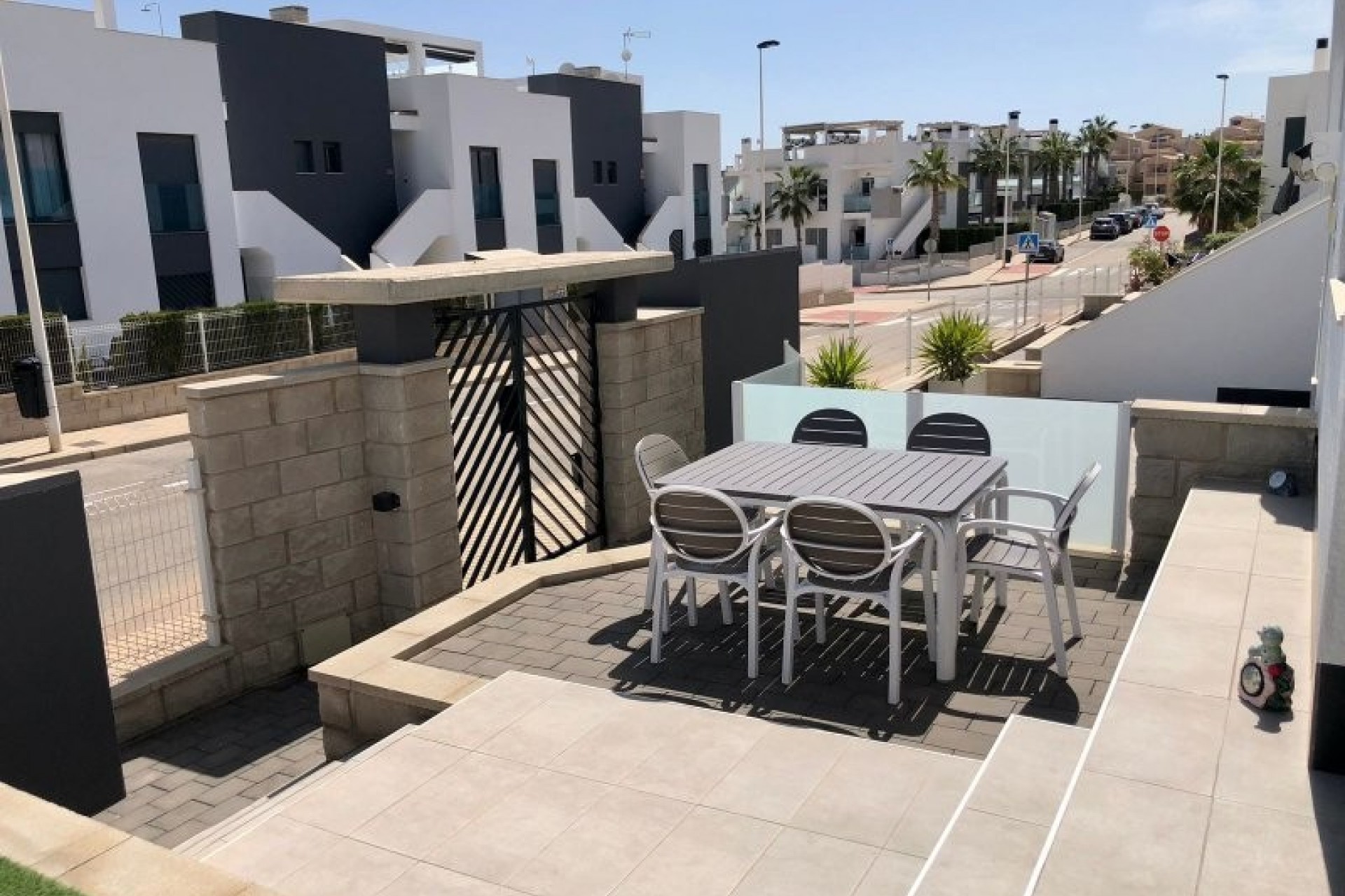 Återförsäljning - Apartment -
Orihuela Costa - Punta Prima