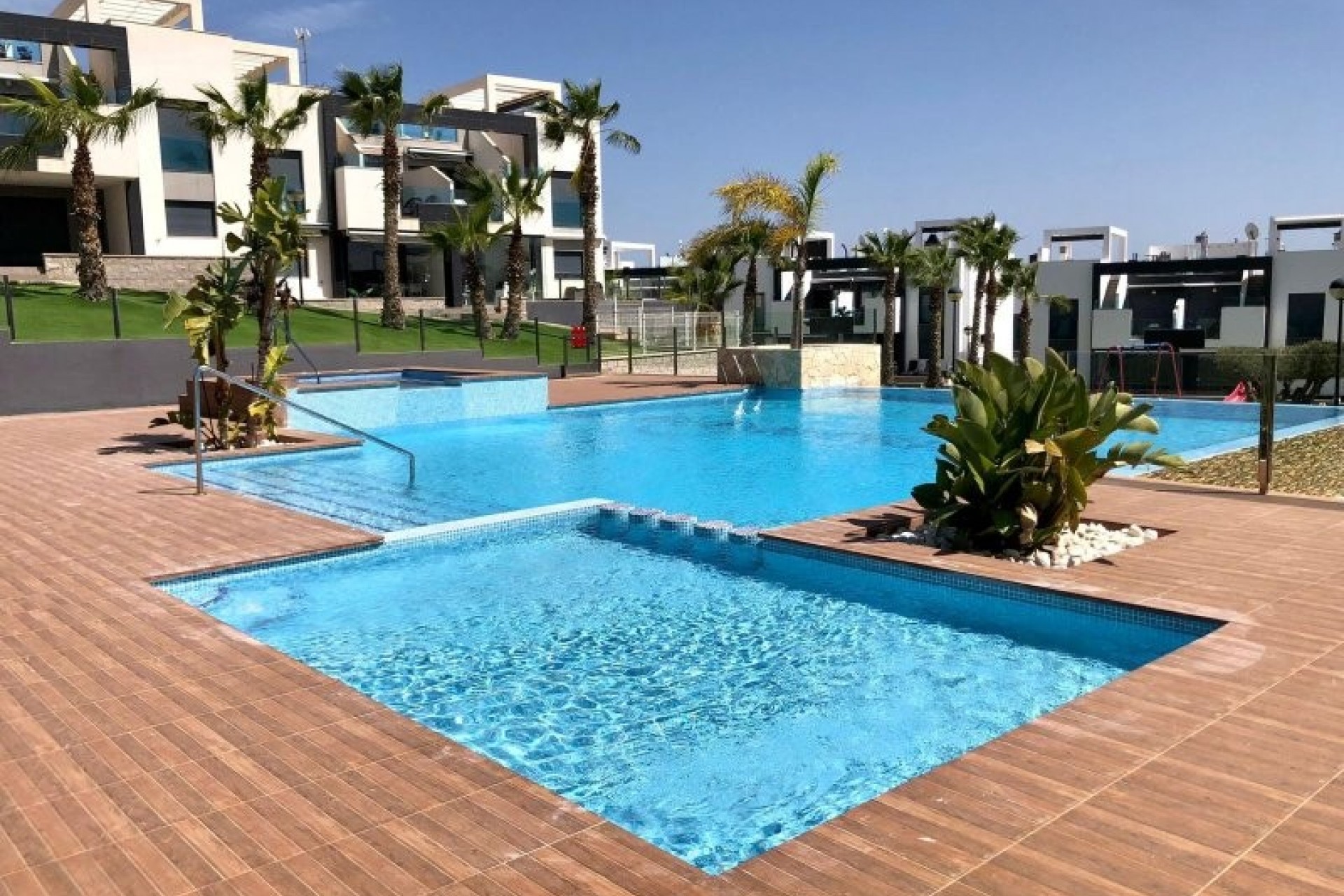 Återförsäljning - Apartment -
Orihuela Costa - Punta Prima