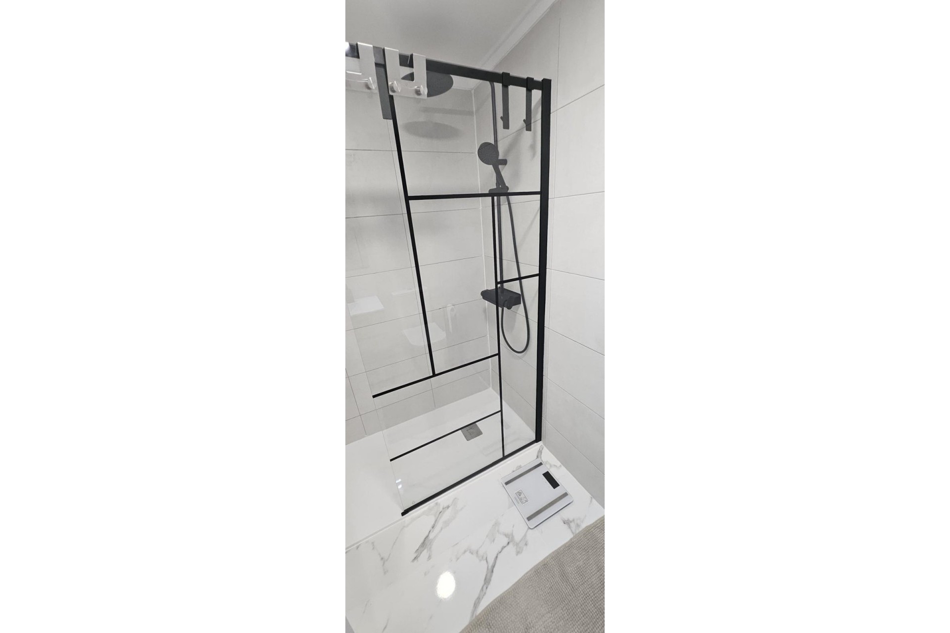 Återförsäljning - Apartment -
Orihuela Costa - Punta Prima