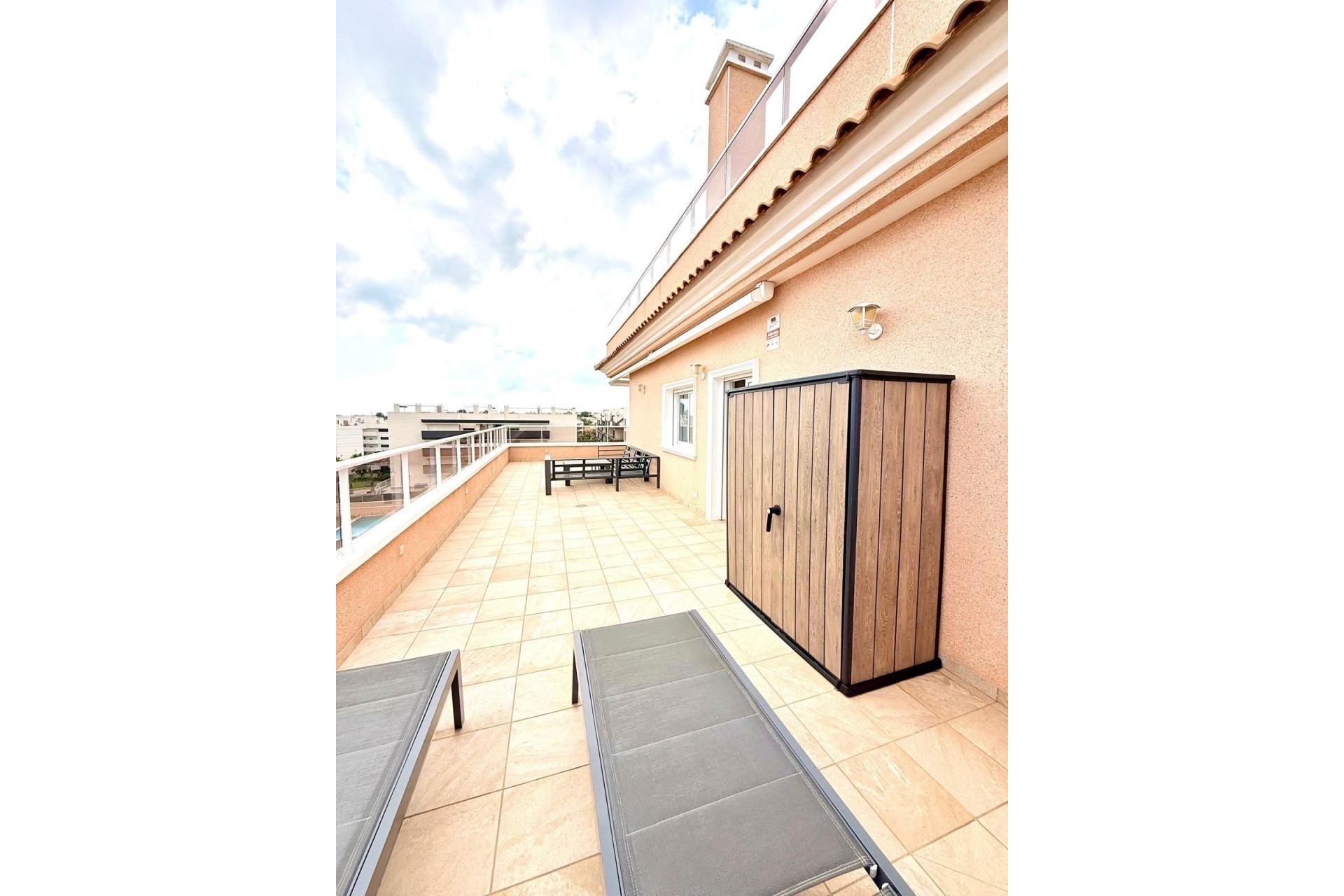 Återförsäljning - Apartment -
Orihuela Costa - Villamartín-las Filipinas