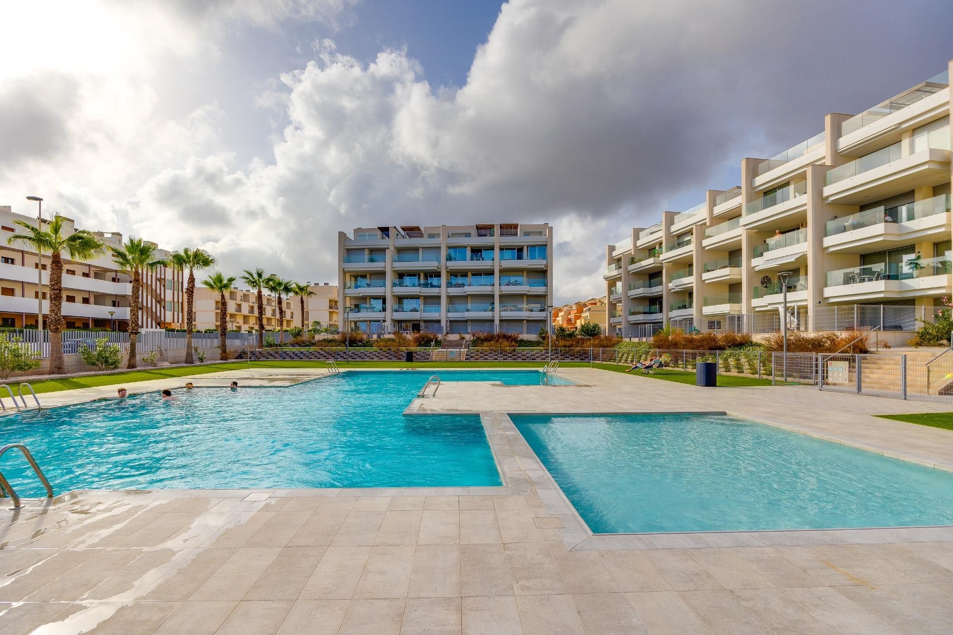 Återförsäljning - Apartment -
Orihuela Costa - Villamartín-las Filipinas