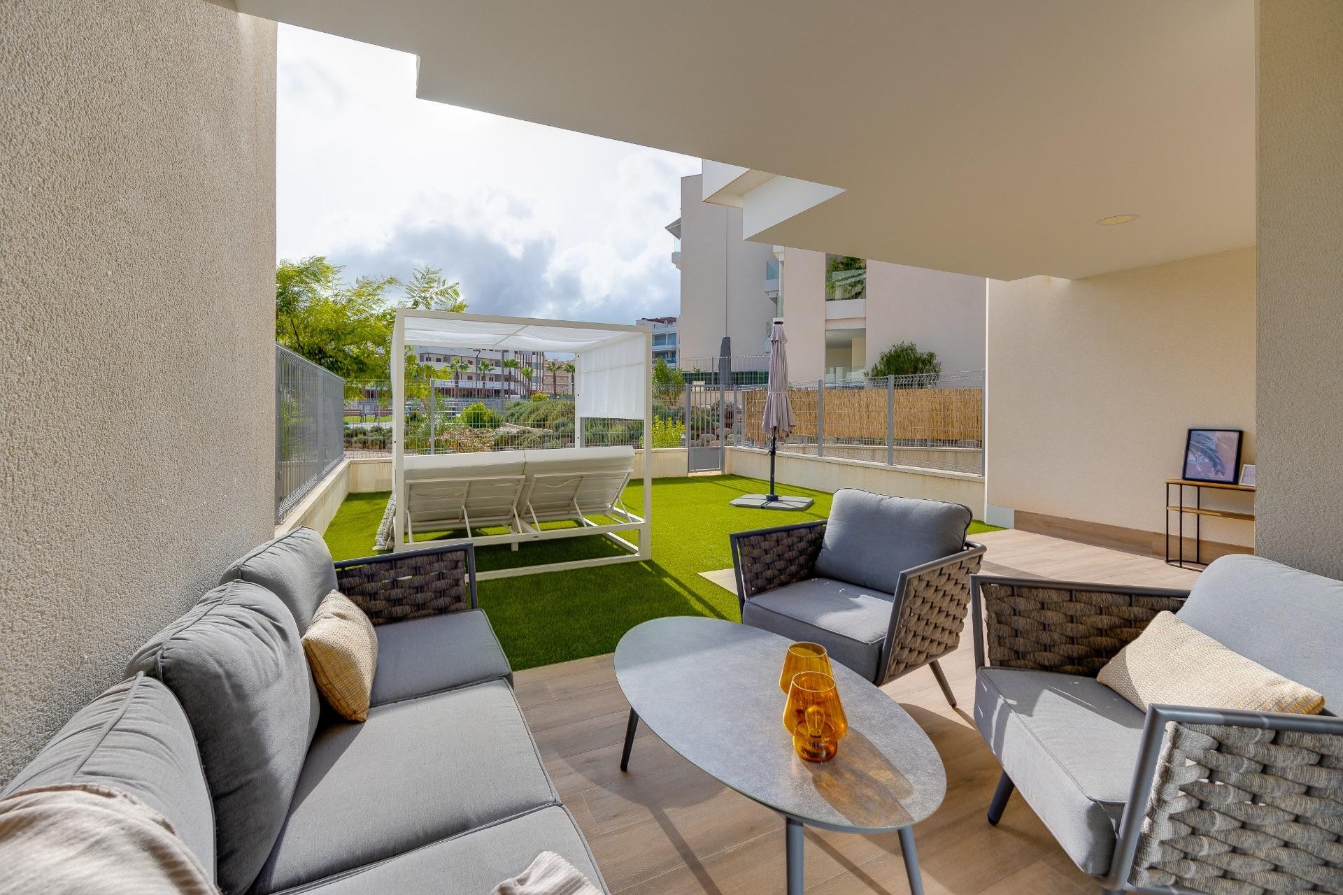 Återförsäljning - Apartment -
Orihuela Costa - Villamartín-las Filipinas