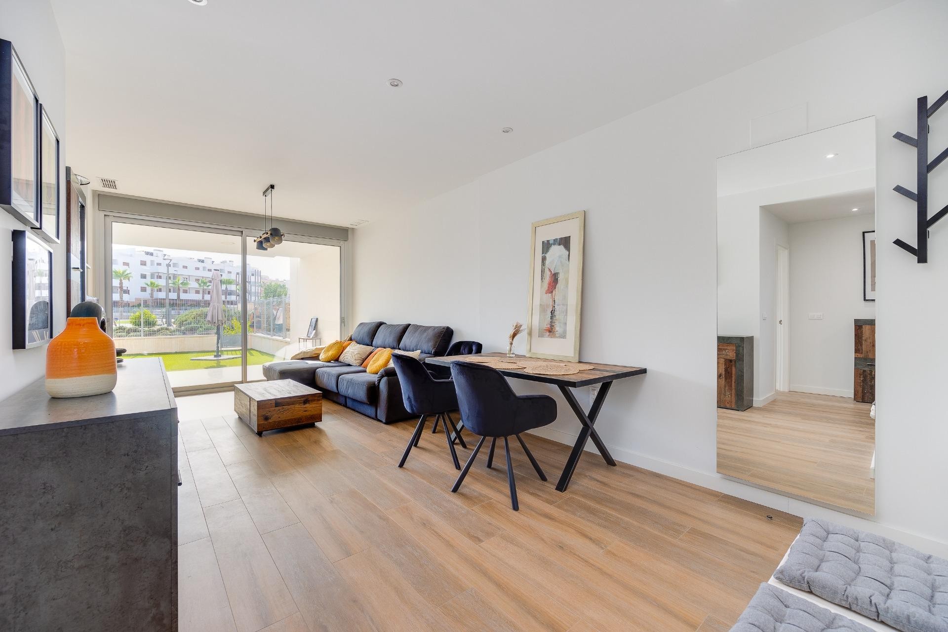 Återförsäljning - Apartment -
Orihuela Costa - Villamartín-las Filipinas