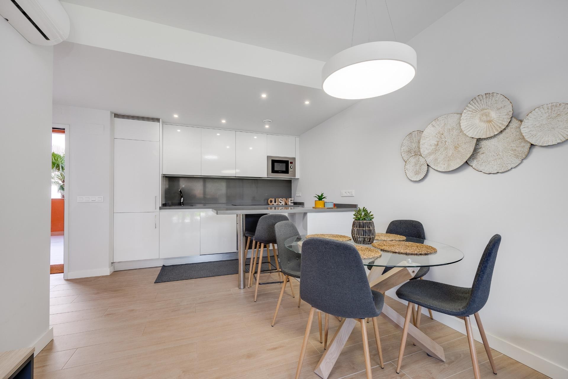 Återförsäljning - Apartment -
Orihuela Costa - Villamartín-las Filipinas