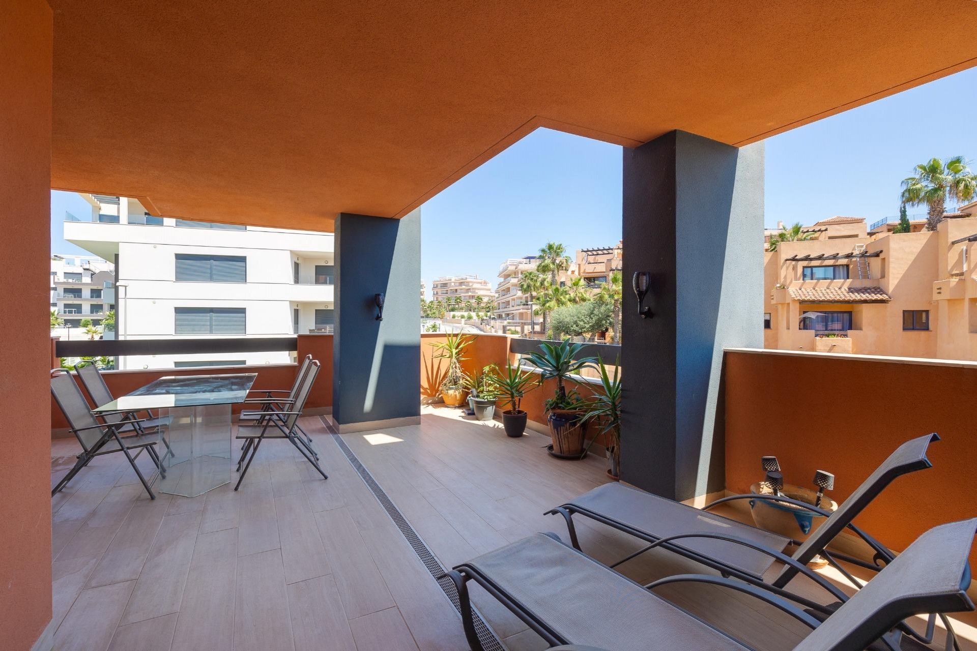 Återförsäljning - Apartment -
Orihuela Costa - Villamartín-las Filipinas