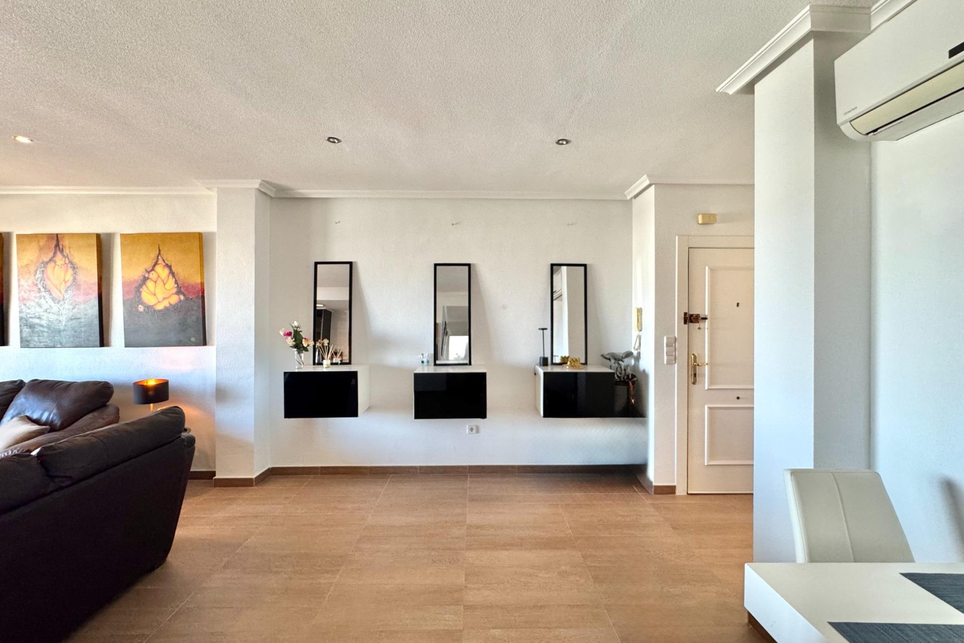 Återförsäljning - Apartment -
Orihuela Costa - Villamartín-las Filipinas