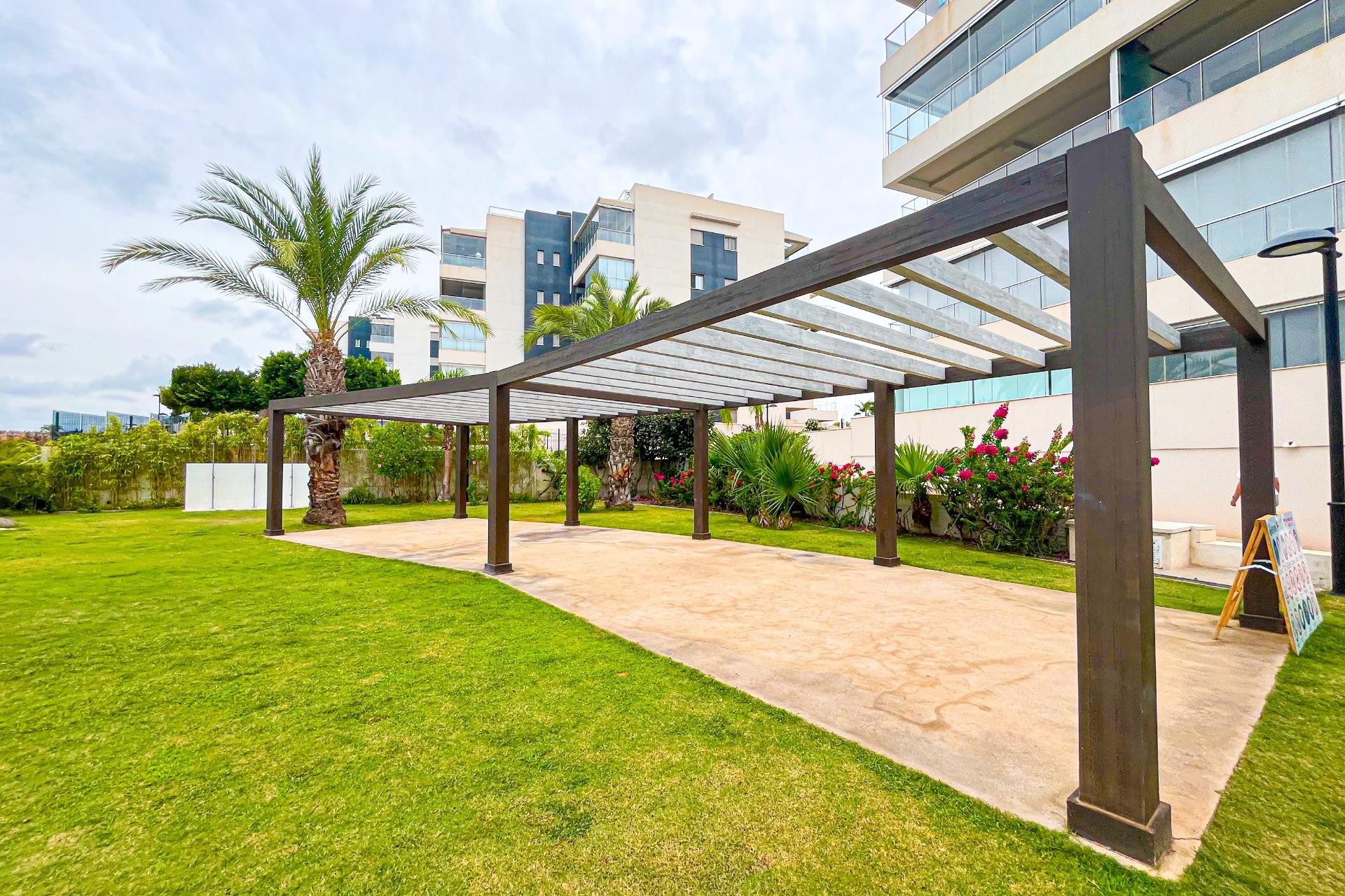 Återförsäljning - Apartment -
Orihuela Costa - Villamartín