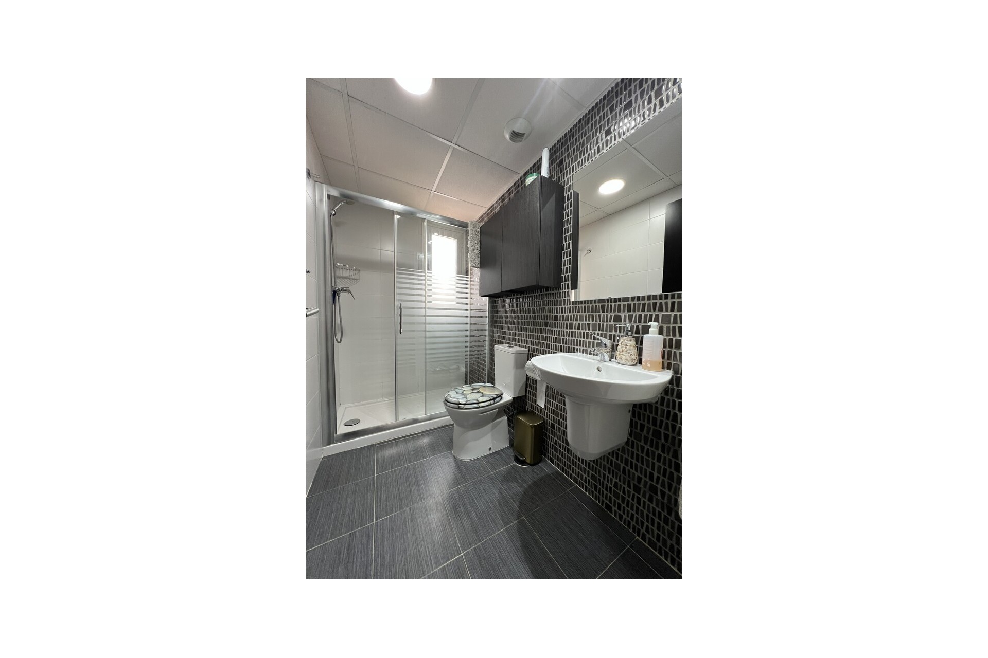 Återförsäljning - Apartment -
Orihuela Costa - Villamartín