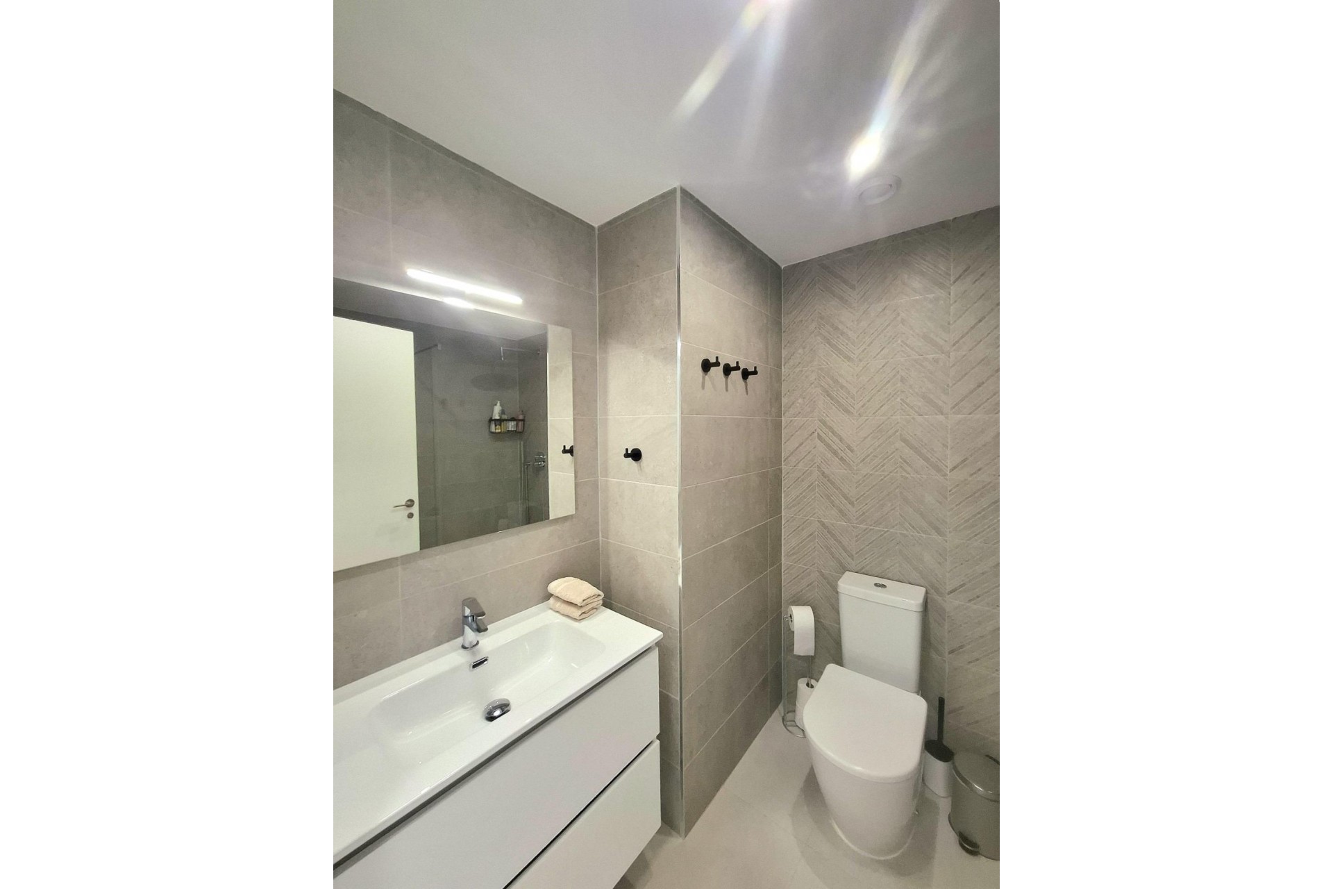 Återförsäljning - Apartment -
Orihuela Costa - Villamartín