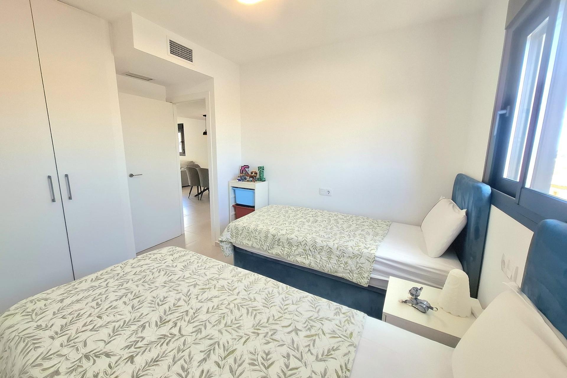 Återförsäljning - Apartment -
Orihuela Costa - Villamartín