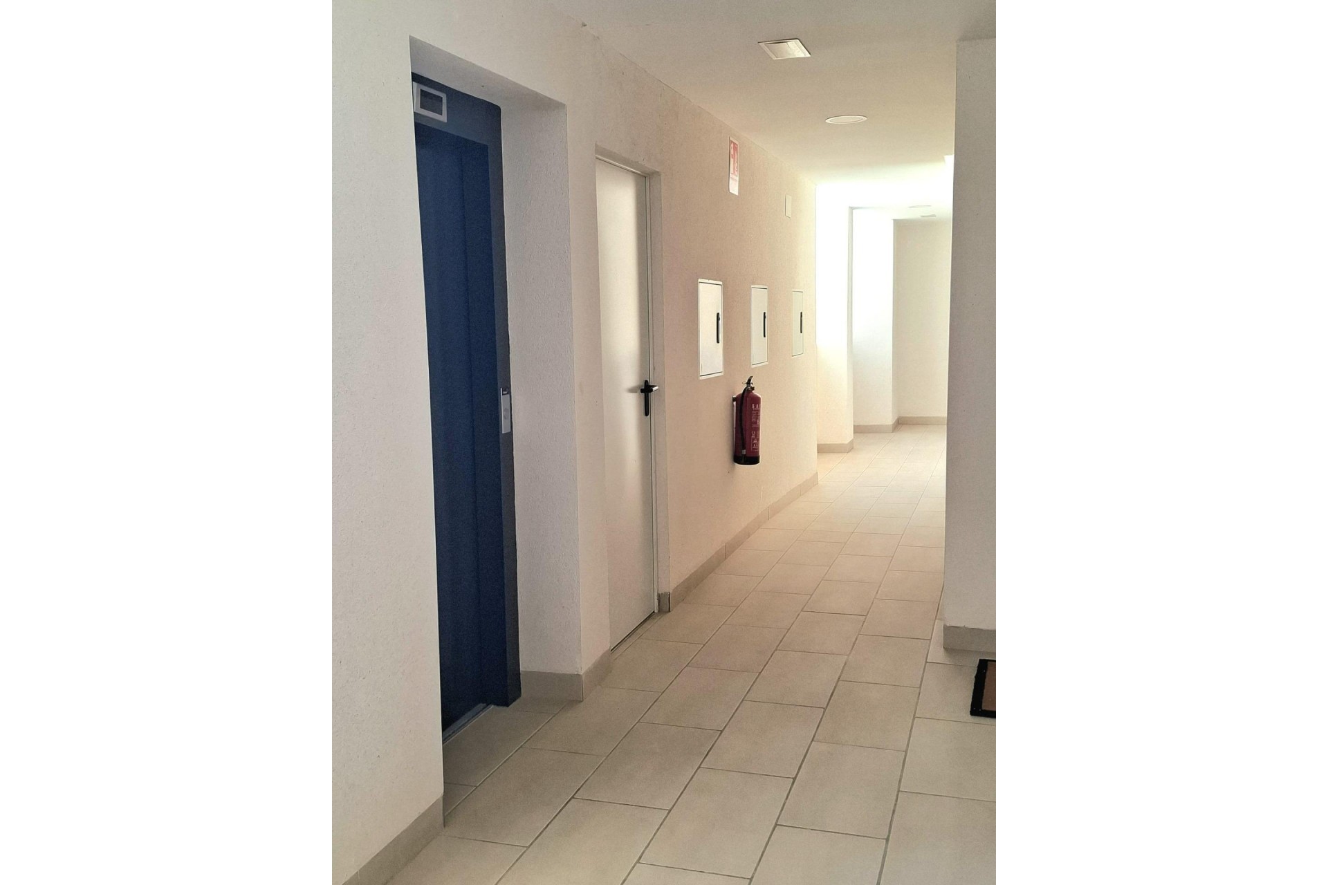 Återförsäljning - Apartment -
Orihuela Costa - Villamartín