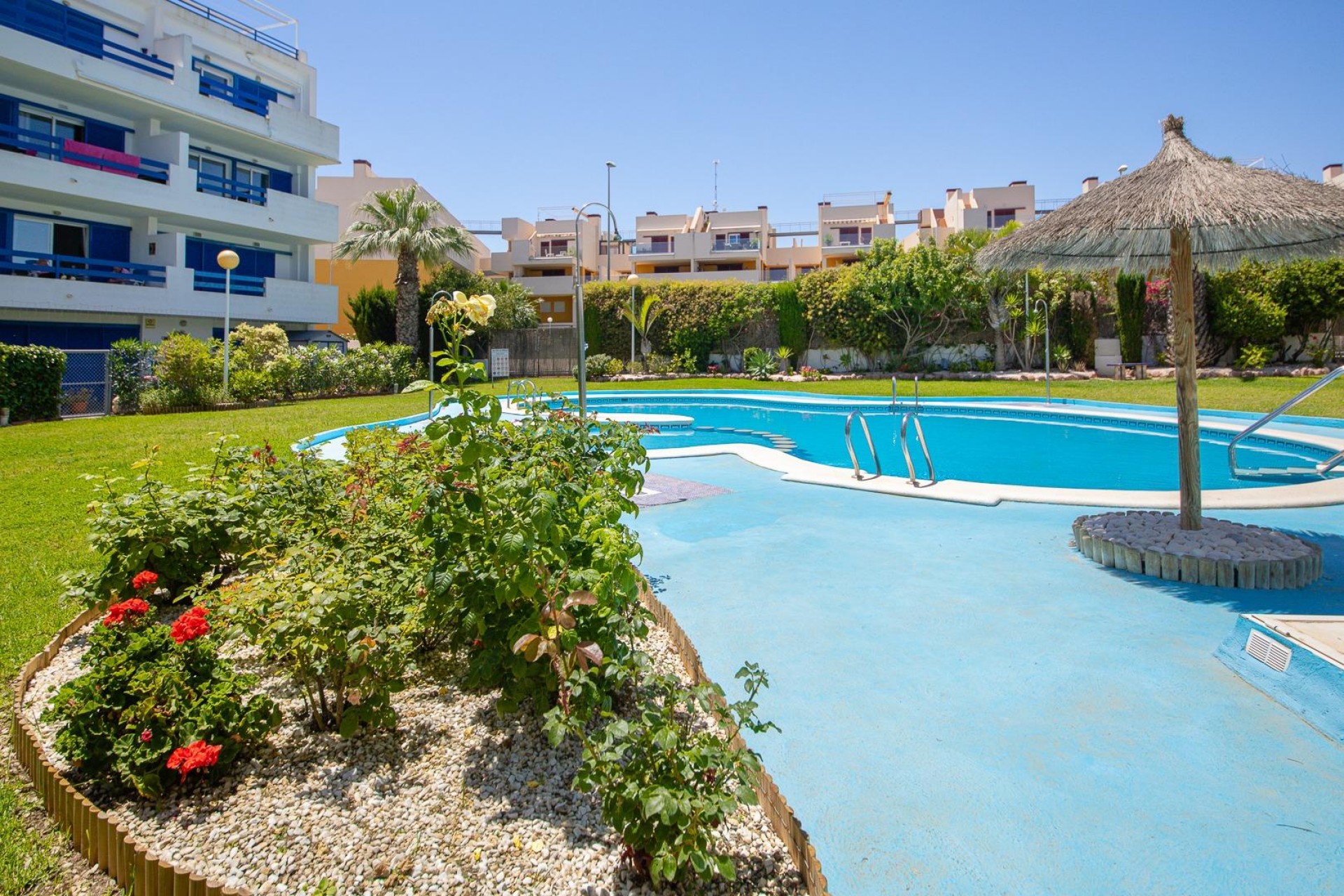 Återförsäljning - Apartment -
Orihuela Costa
