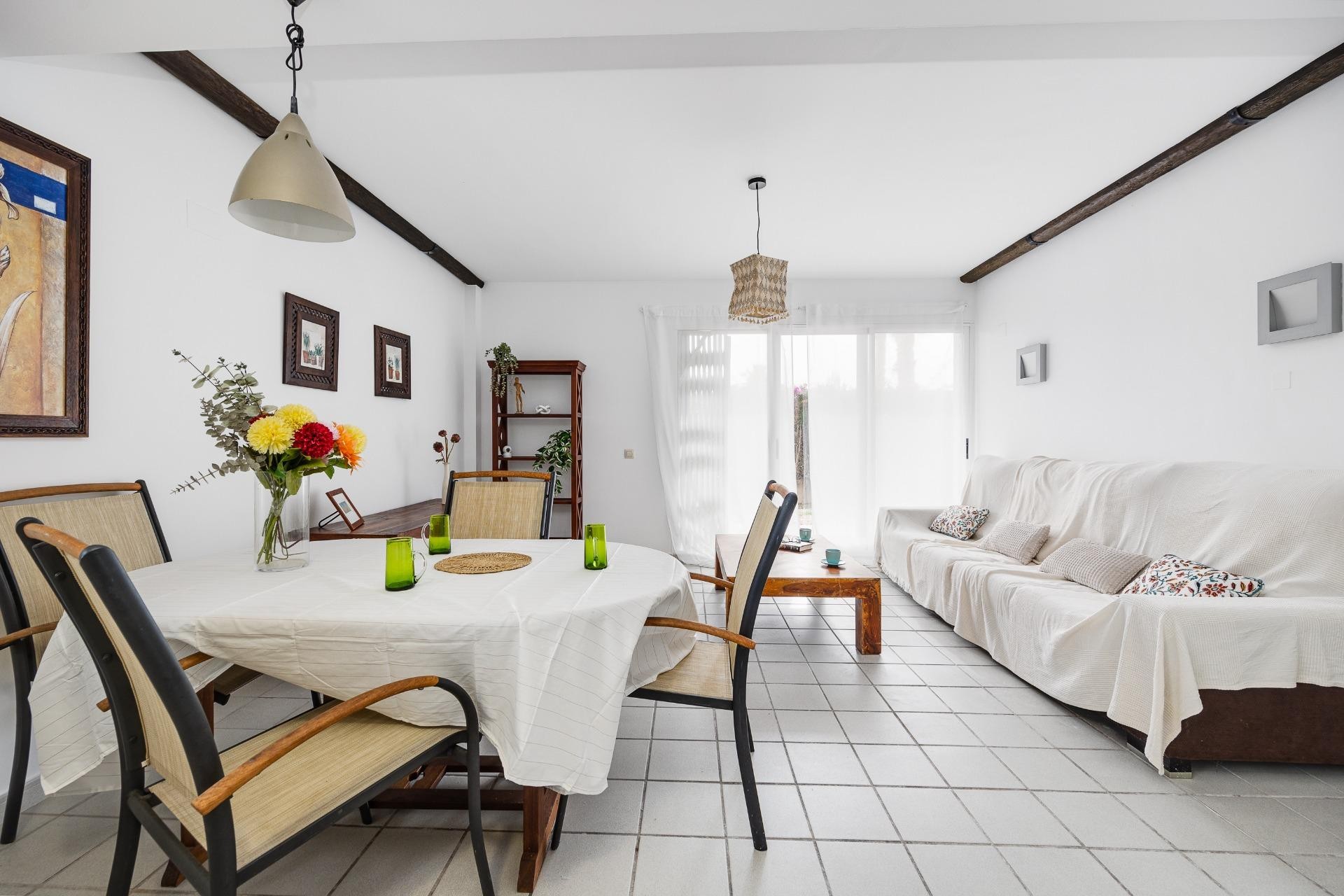 Återförsäljning - Apartment -
Orihuela Costa