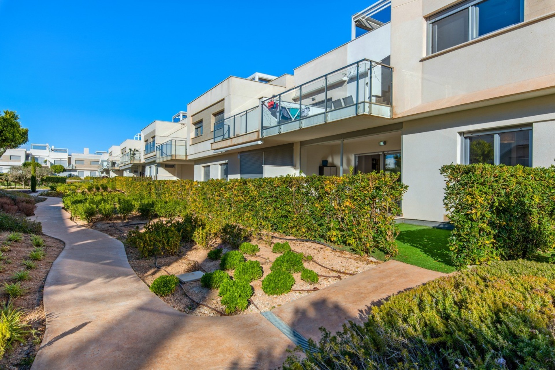 Återförsäljning - Apartment -
Orihuela - Inland