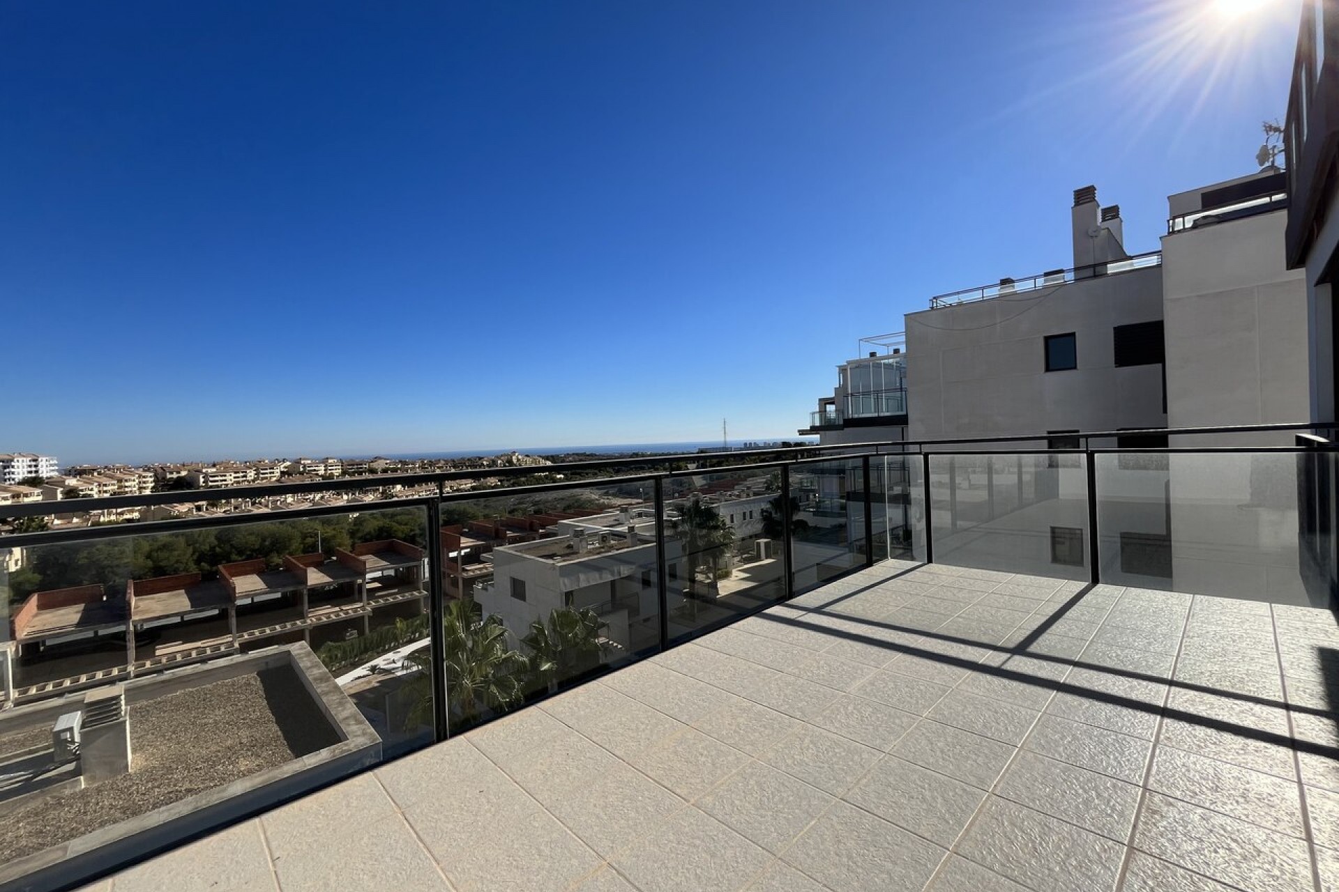 Återförsäljning - Apartment -
Orihuela - Inland