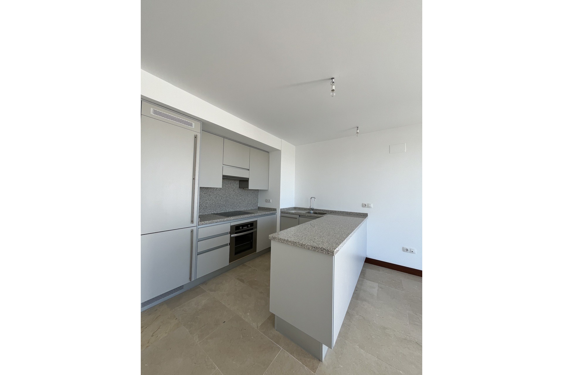 Återförsäljning - Apartment -
Orihuela - Inland