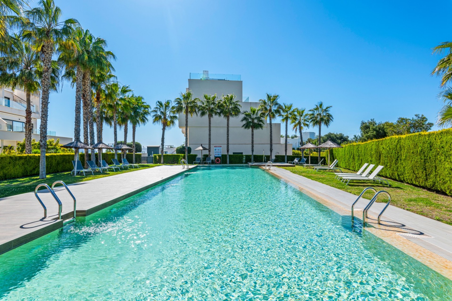 Återförsäljning - Apartment -
Orihuela - Inland