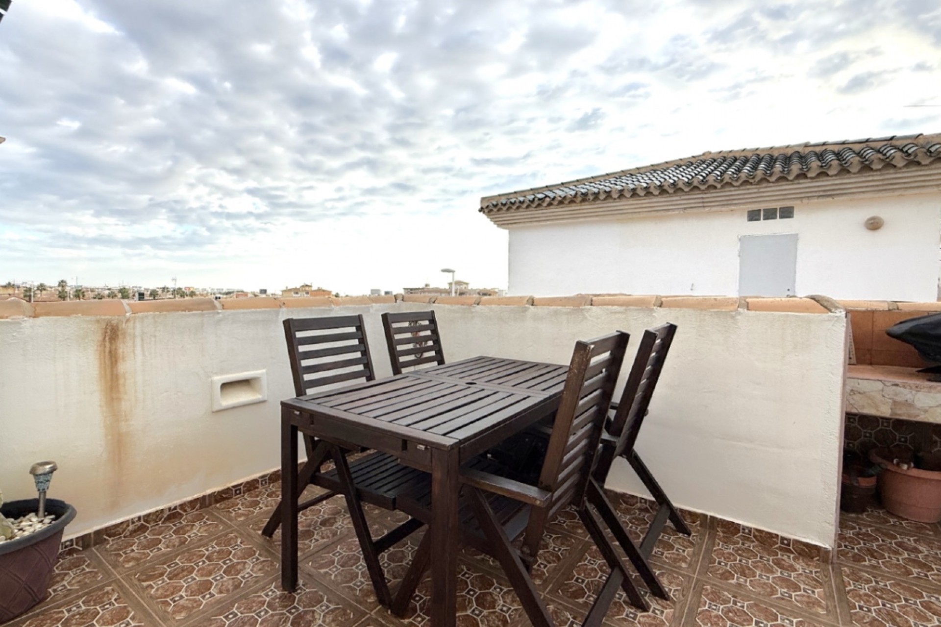 Återförsäljning - Apartment -
Orihuela - Inland
