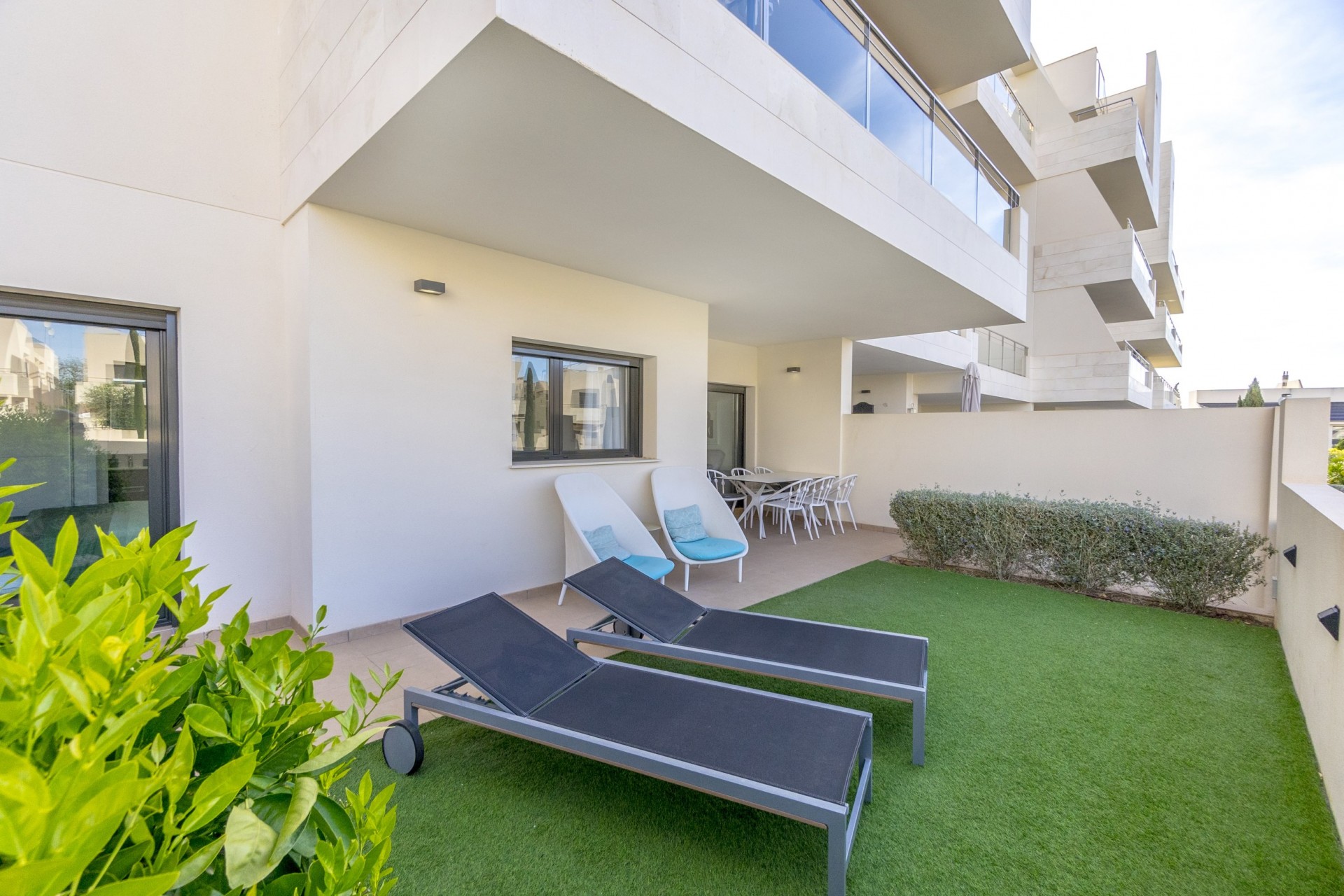 Återförsäljning - Apartment -
Orihuela - Inland