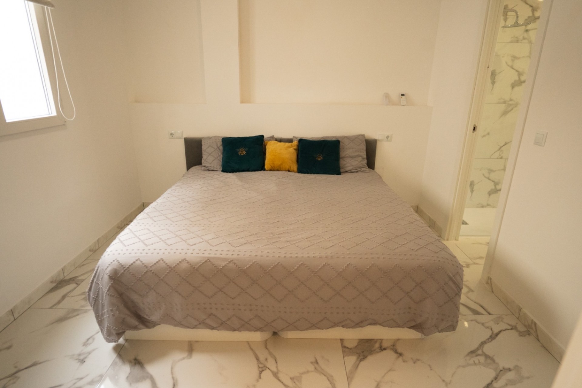 Återförsäljning - Apartment -
Orihuela - Inland