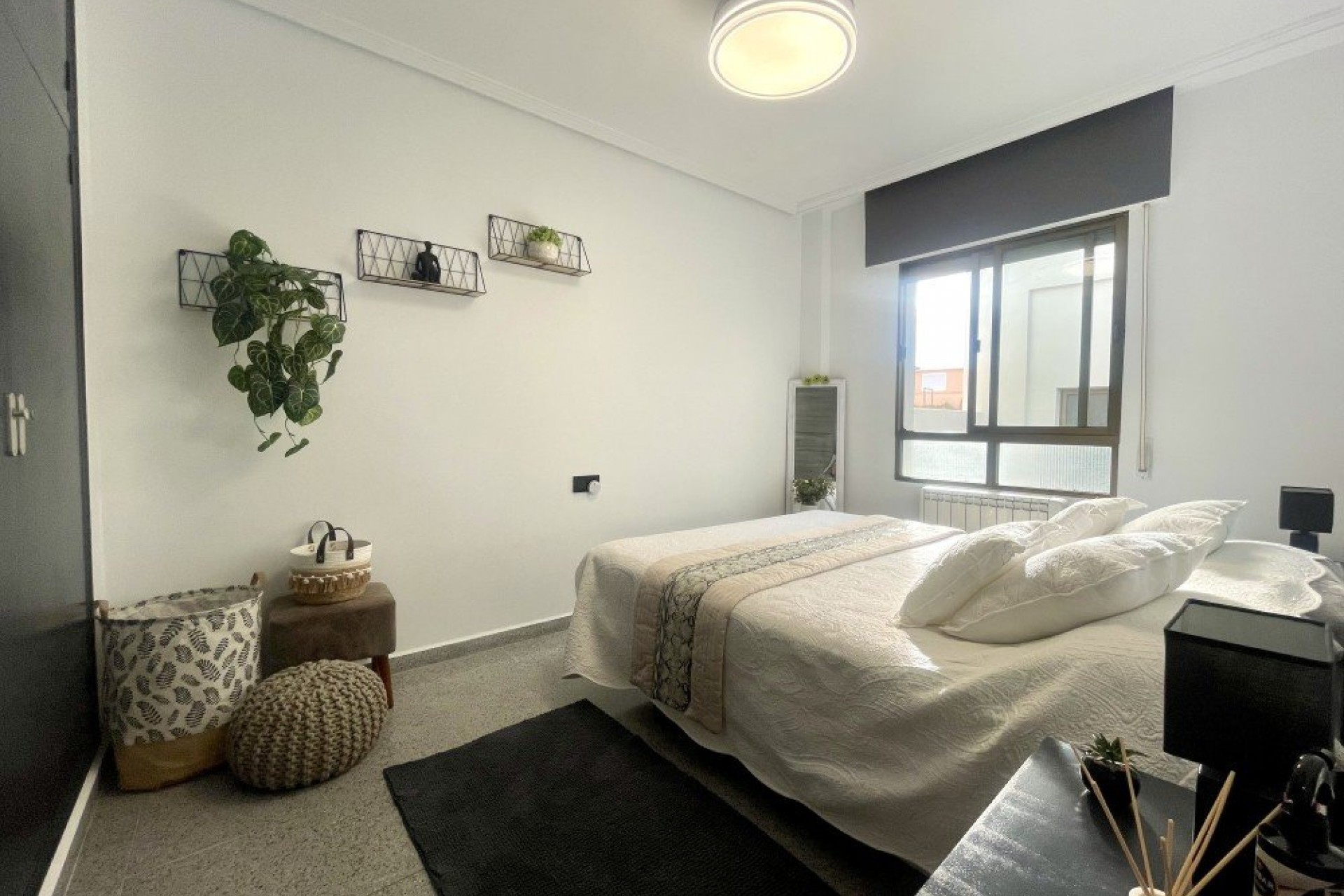 Återförsäljning - Apartment -
Orihuela - Inland