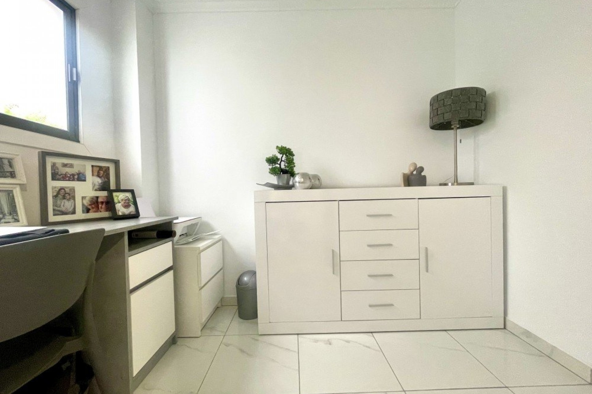 Återförsäljning - Apartment -
Orihuela - Inland