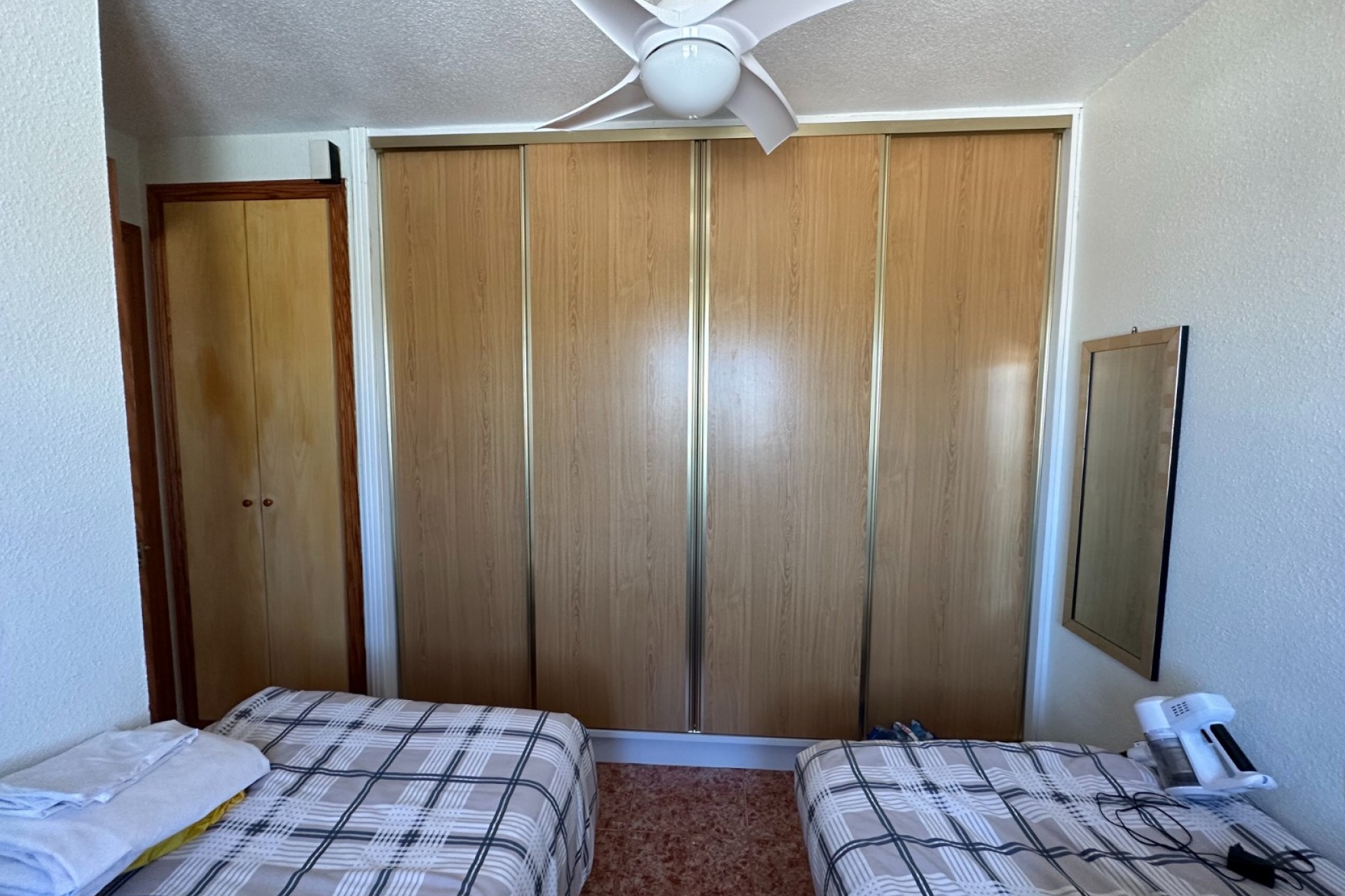Återförsäljning - Apartment -
Orihuela - Inland