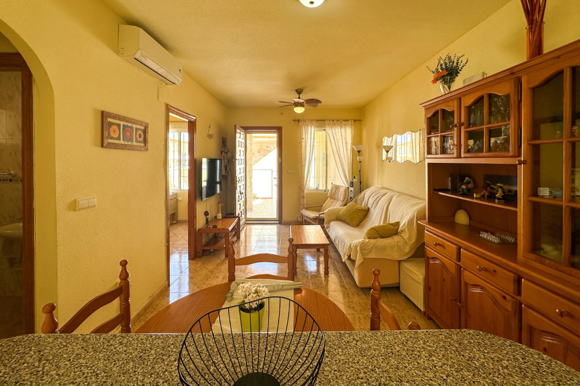 Återförsäljning - Apartment -
Orihuela - Inland