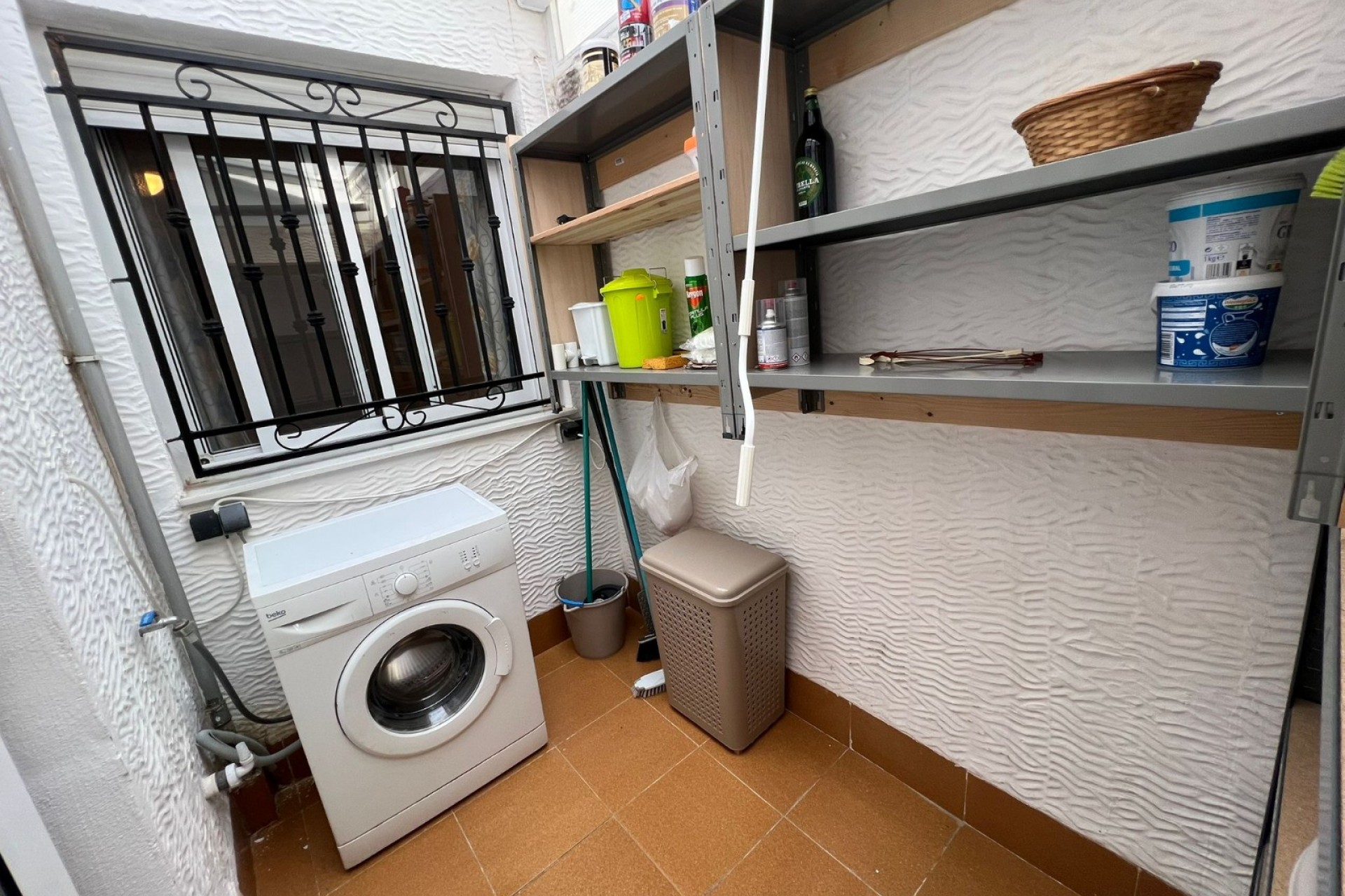 Återförsäljning - Apartment -
Orihuela - Inland