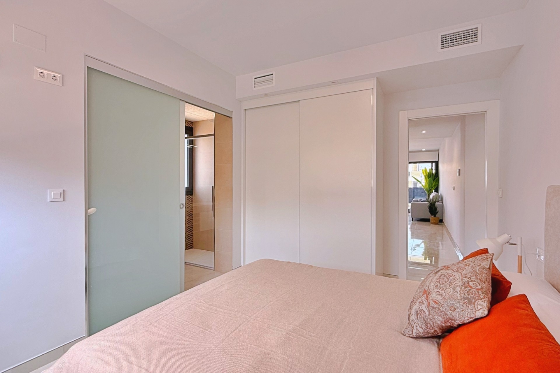 Återförsäljning - Apartment -
Orihuela - Inland