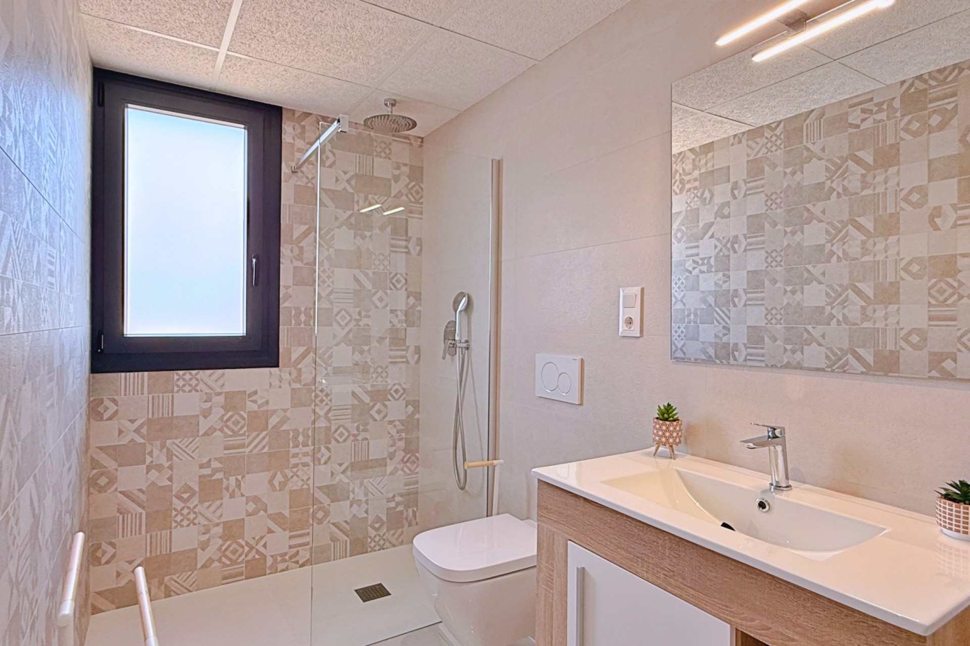 Återförsäljning - Apartment -
Orihuela - Inland