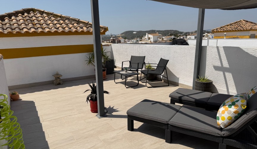 Återförsäljning - Apartment -
Orihuela - Inland