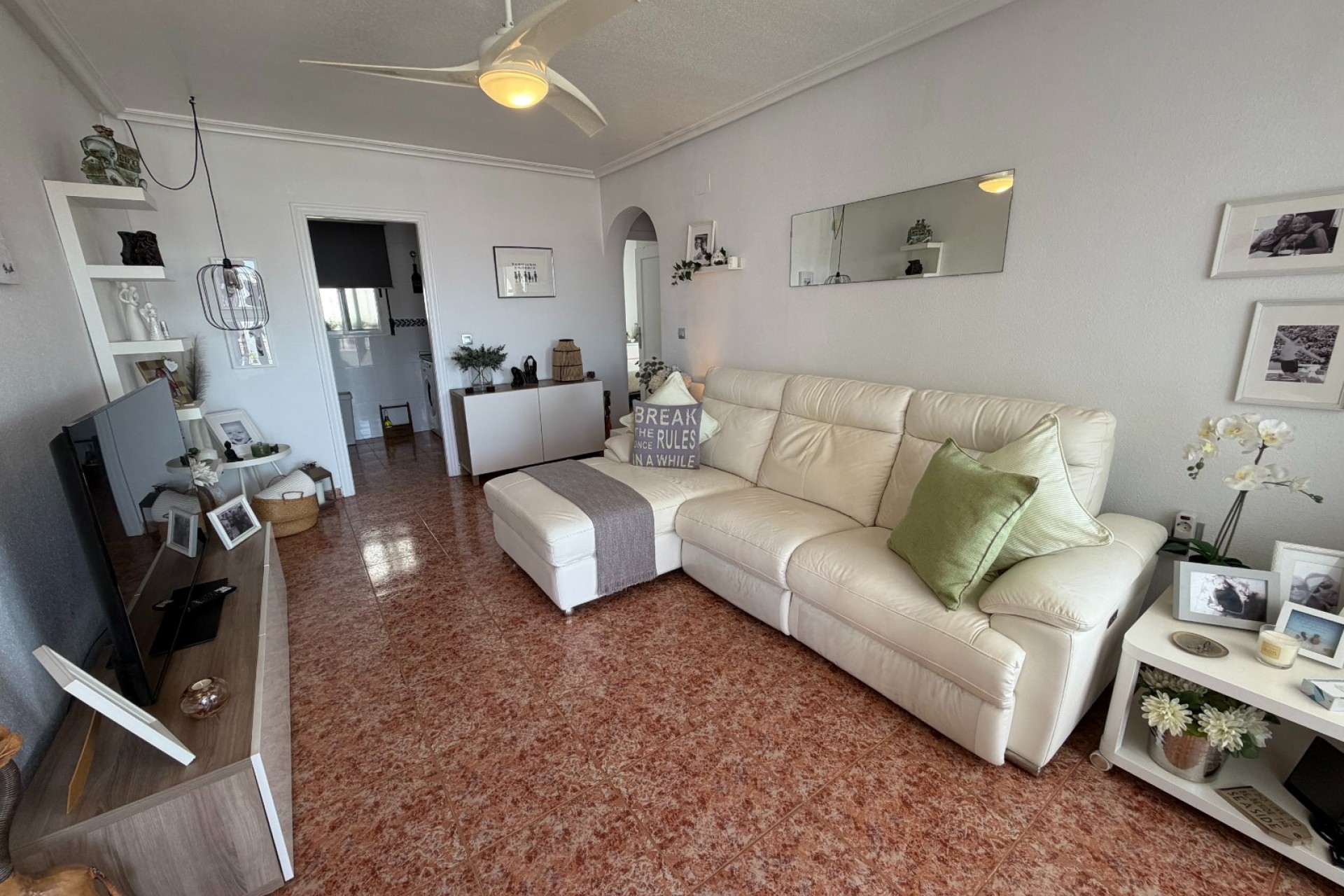 Återförsäljning - Apartment -
Orihuela - Inland