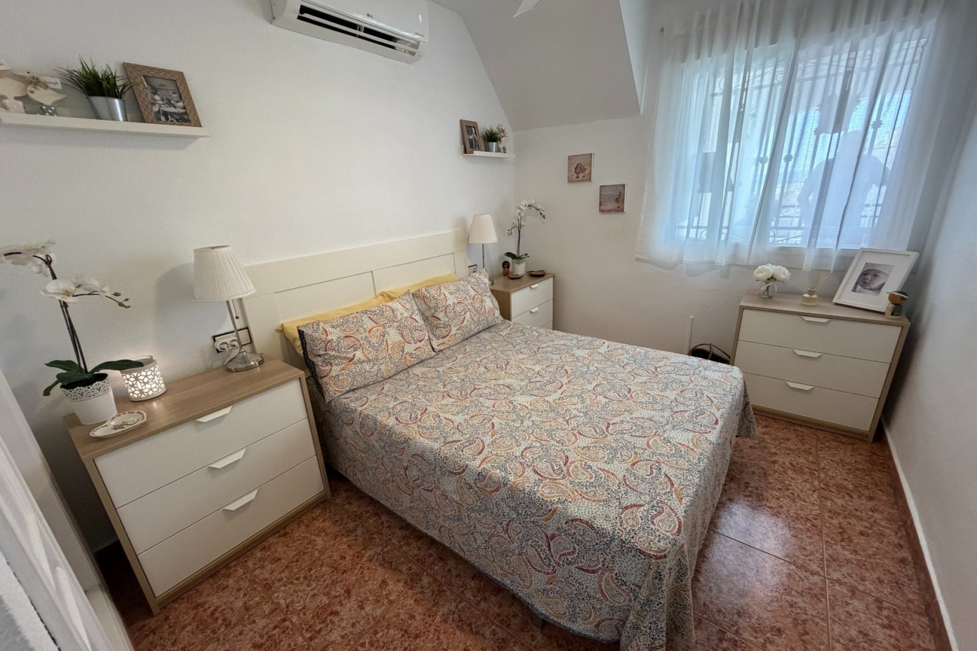 Återförsäljning - Apartment -
Orihuela - Inland