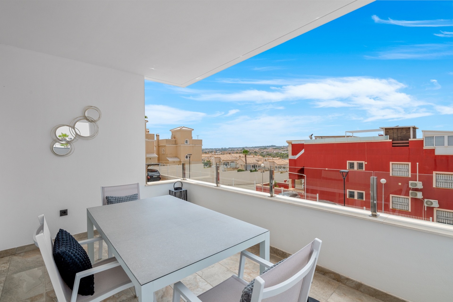 Återförsäljning - Apartment -
Orihuela - Inland