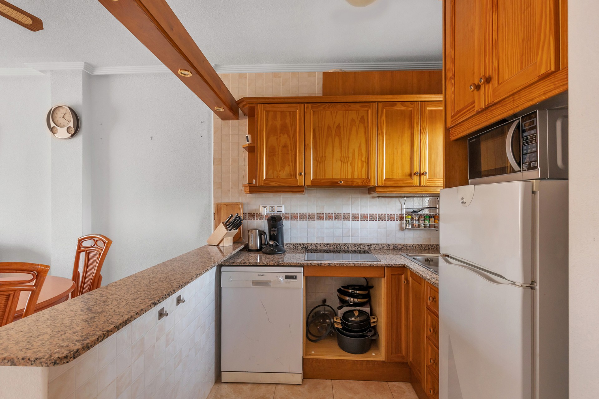 Återförsäljning - Apartment -
Orihuela - Inland
